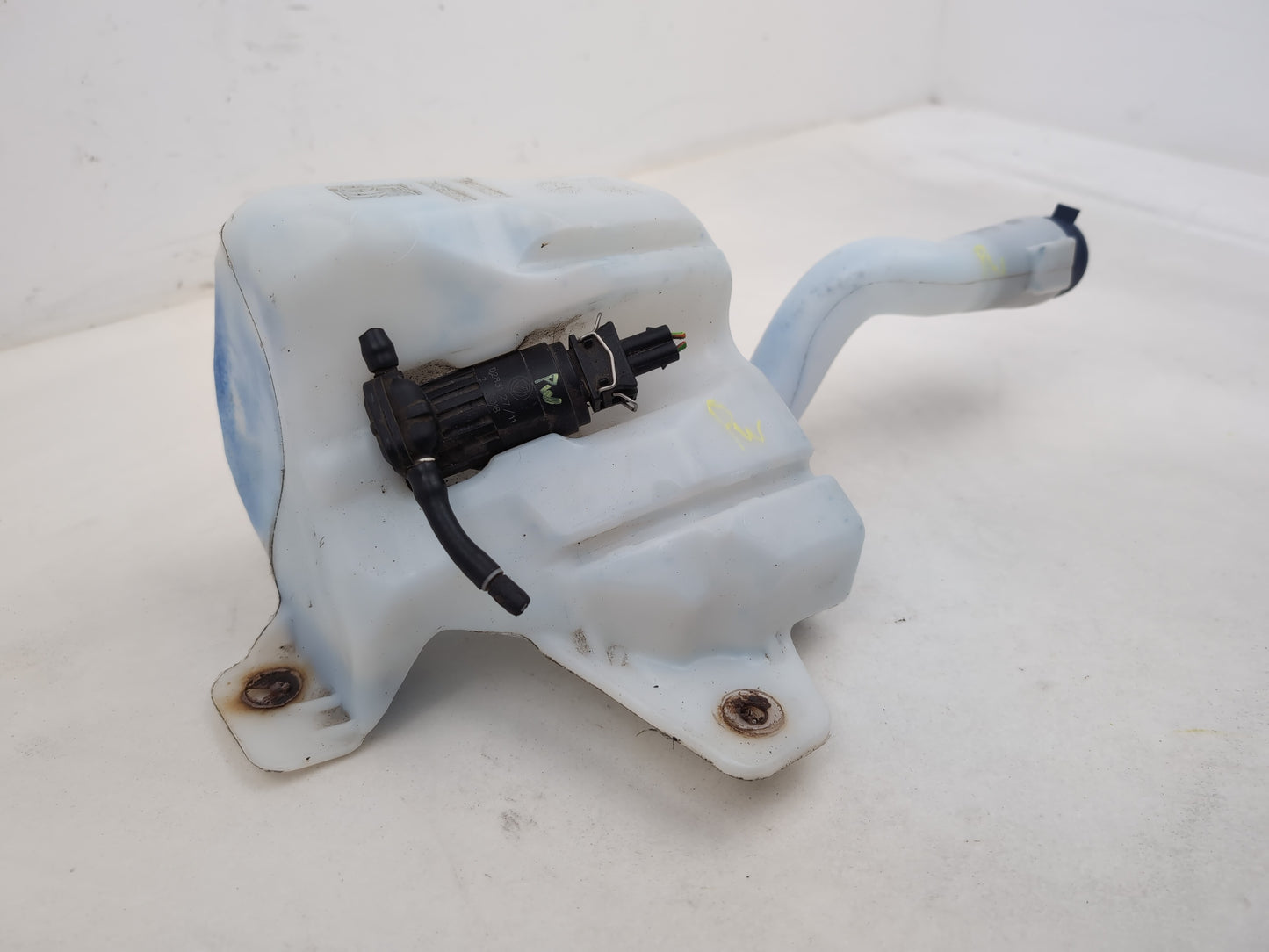Washer Bottle Windscreen 3