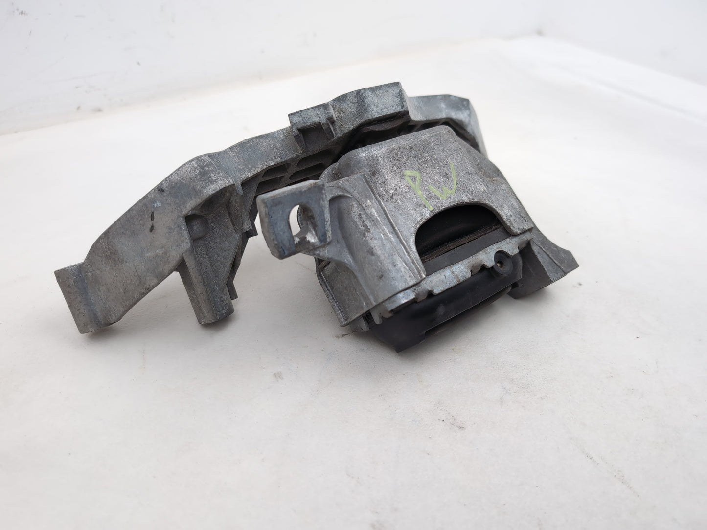 Engine Mounting Bracket 3