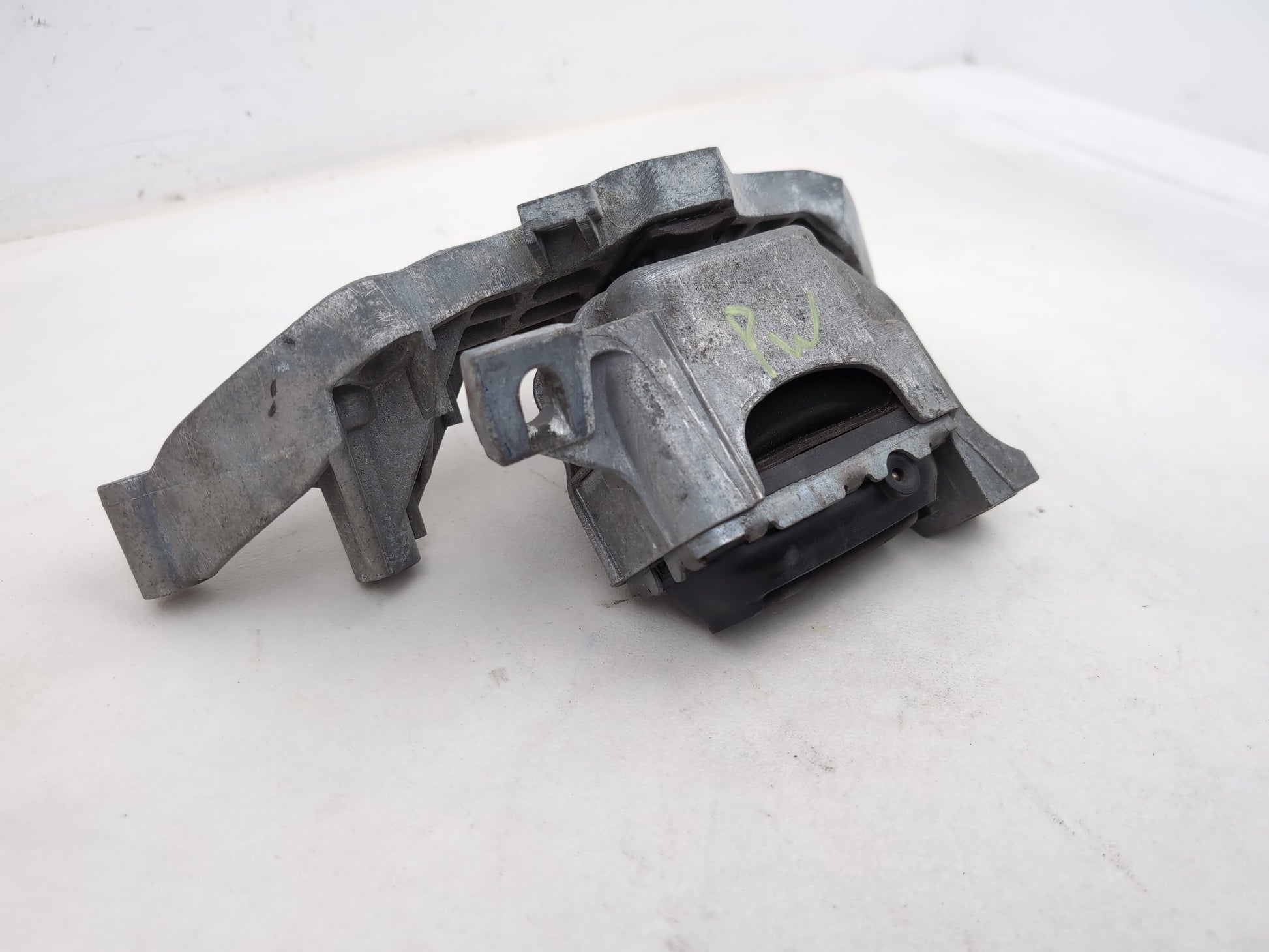Engine Mounting Bracket 3