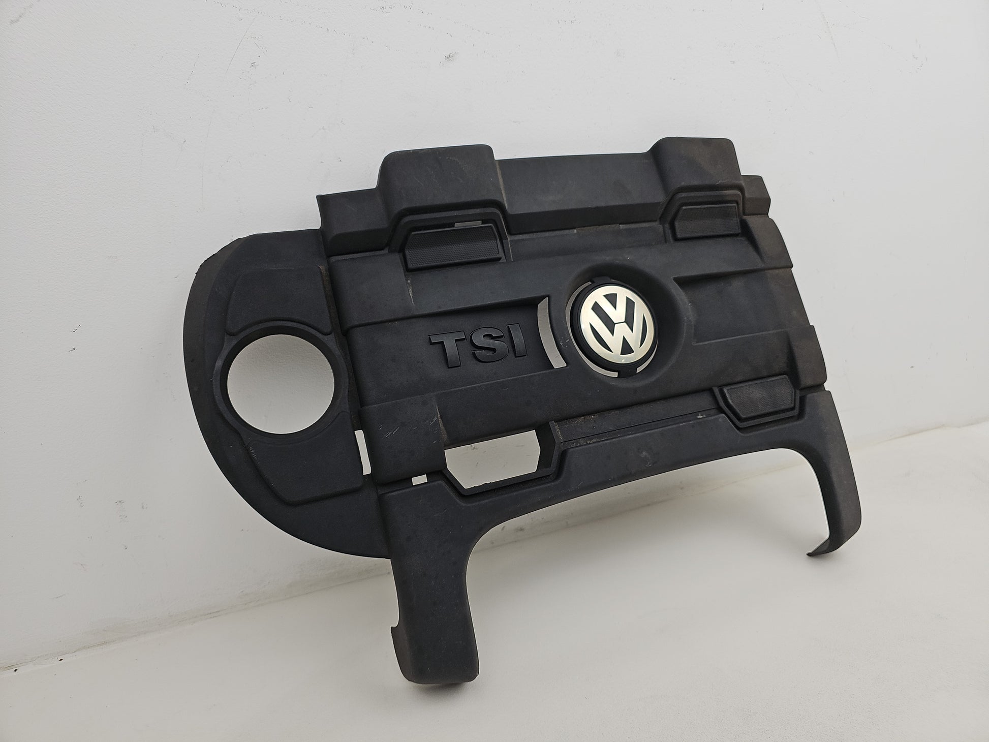 Engine Cover 3