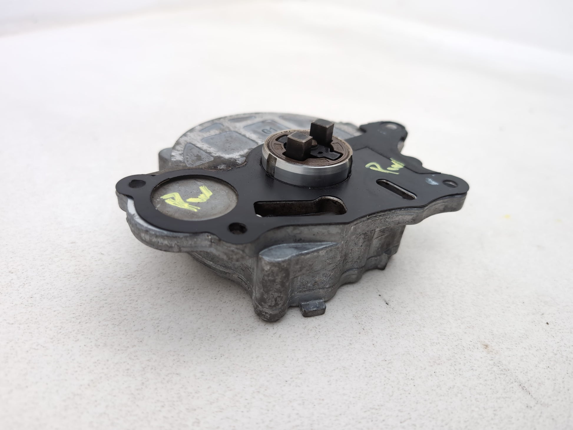 Vacuum Pump  3