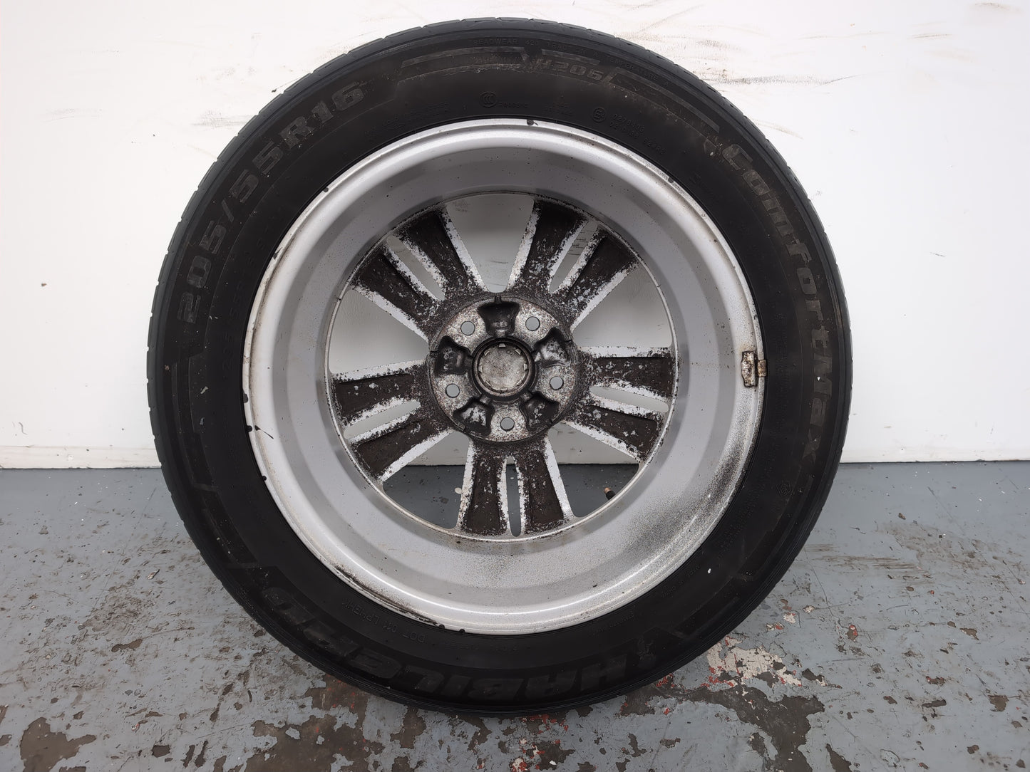 Hyundai Ix20 Style Crdi Wheel With Tyre 205/55 R16 2010-2019 - photo 9