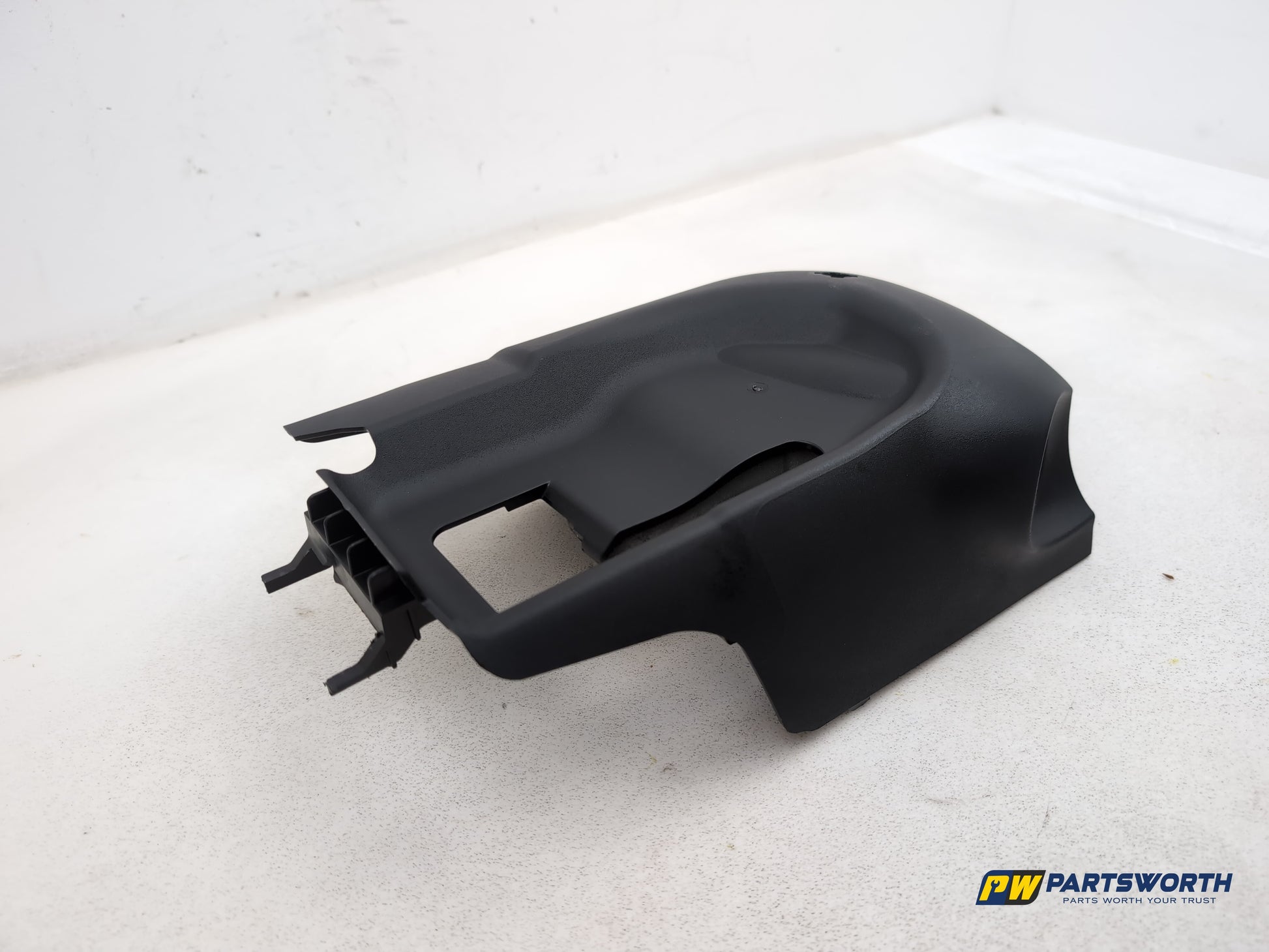 Steering Column Shroud Lower 3