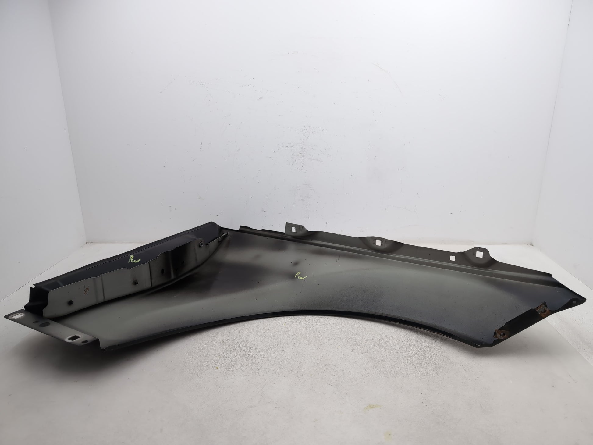 Wing Front LH 9