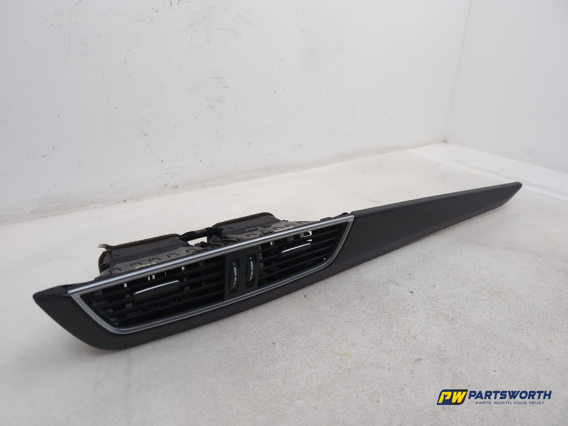 Dashboard Trim With Air Vent  3