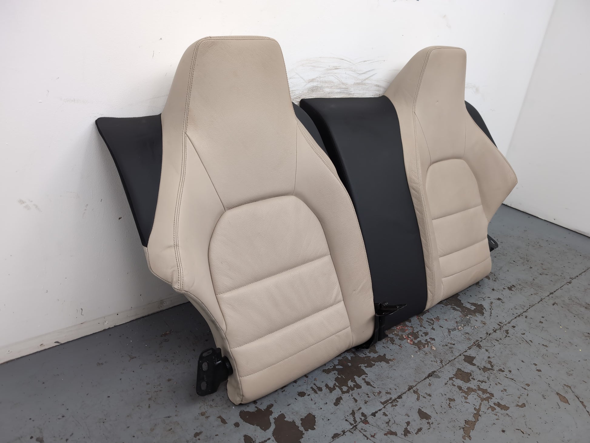Mercedes-Benz C250 Amg Sport Seat Rear 2007-2014 - photo 3
