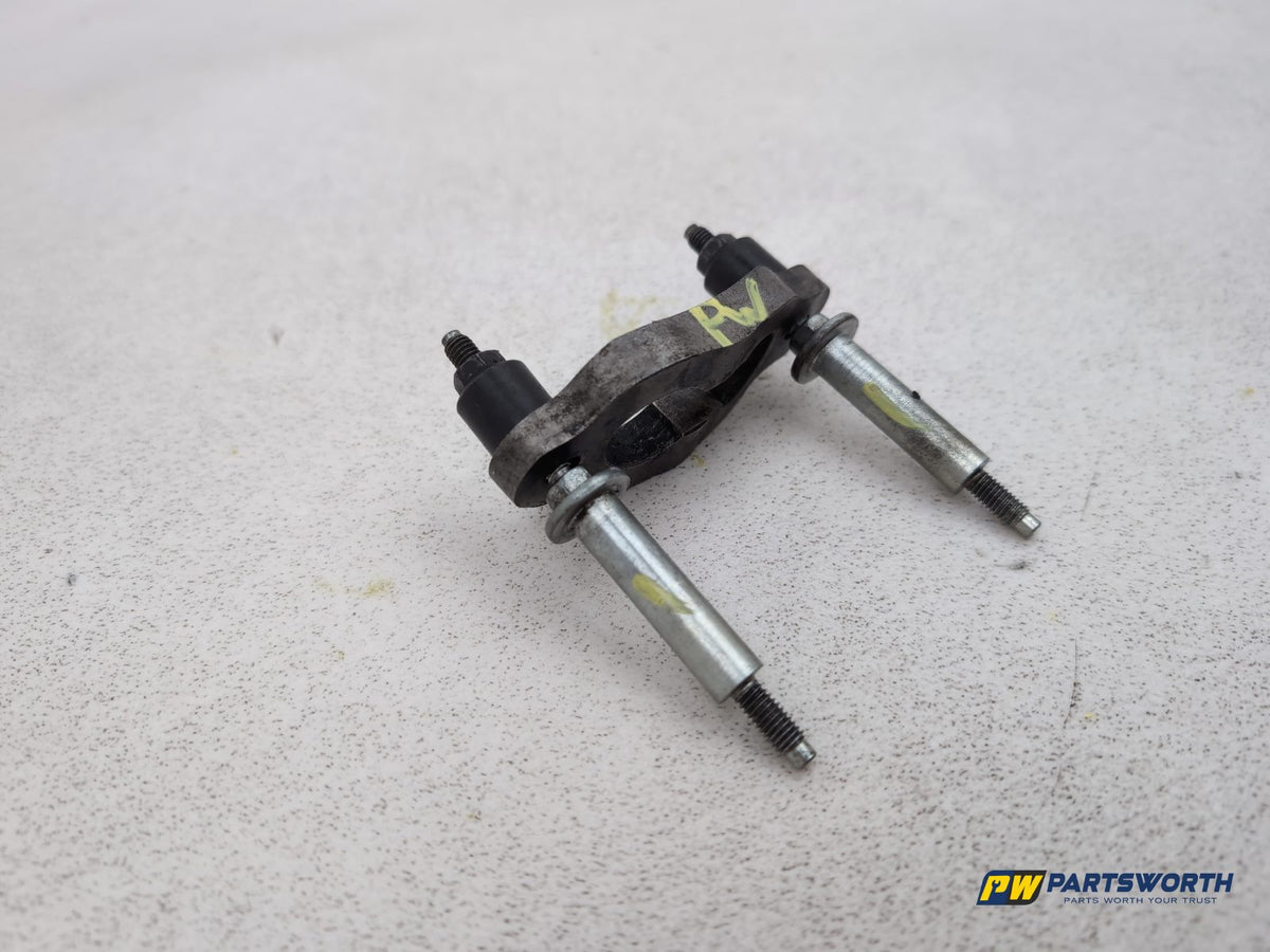 Engine Mounting Bracket 3