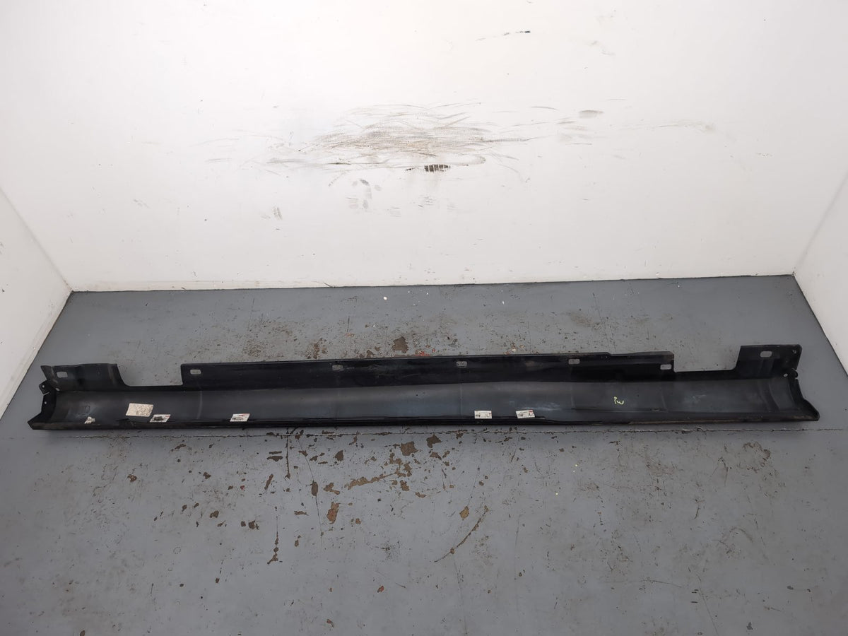 Side Skirt LH 9