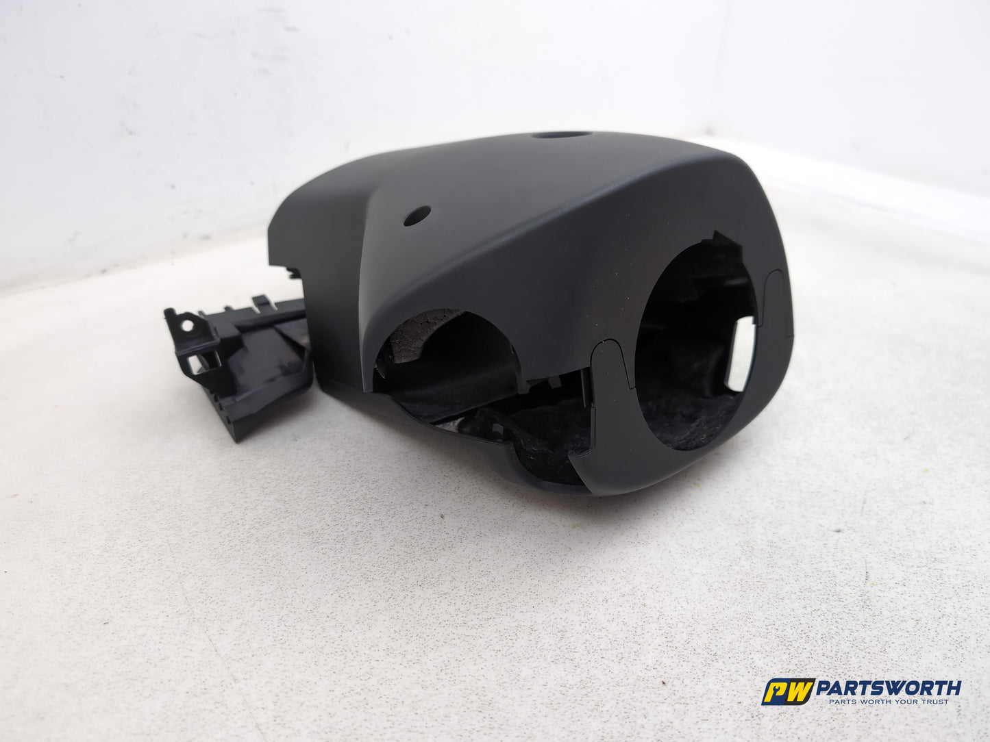 Steering Column Shroud Upper and Lower 3