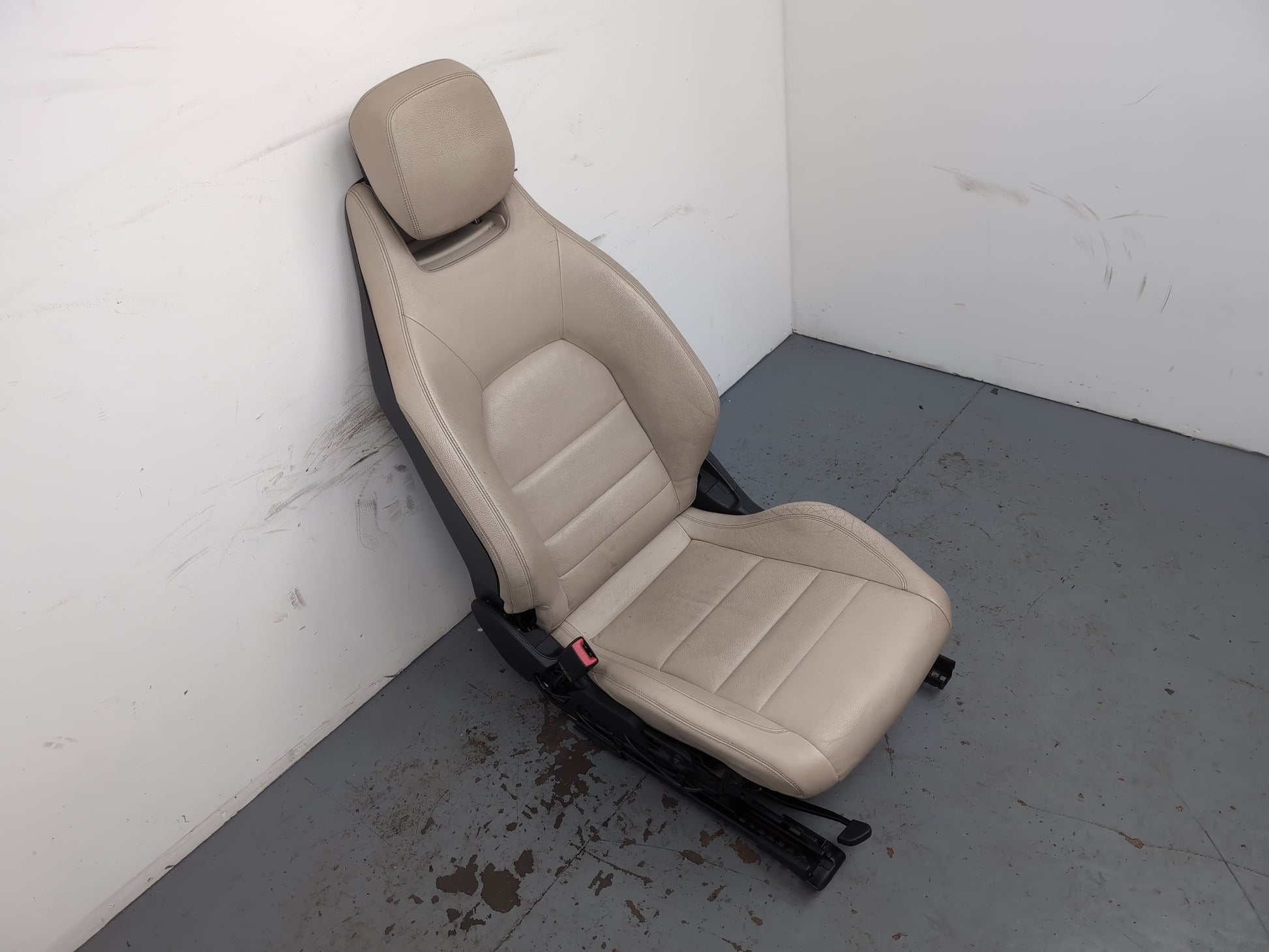 Mercedes-Benz C250 Amg Sport Ed125 Cdi Seat Front Lh Passenger Side 2007-2014 - photo 3