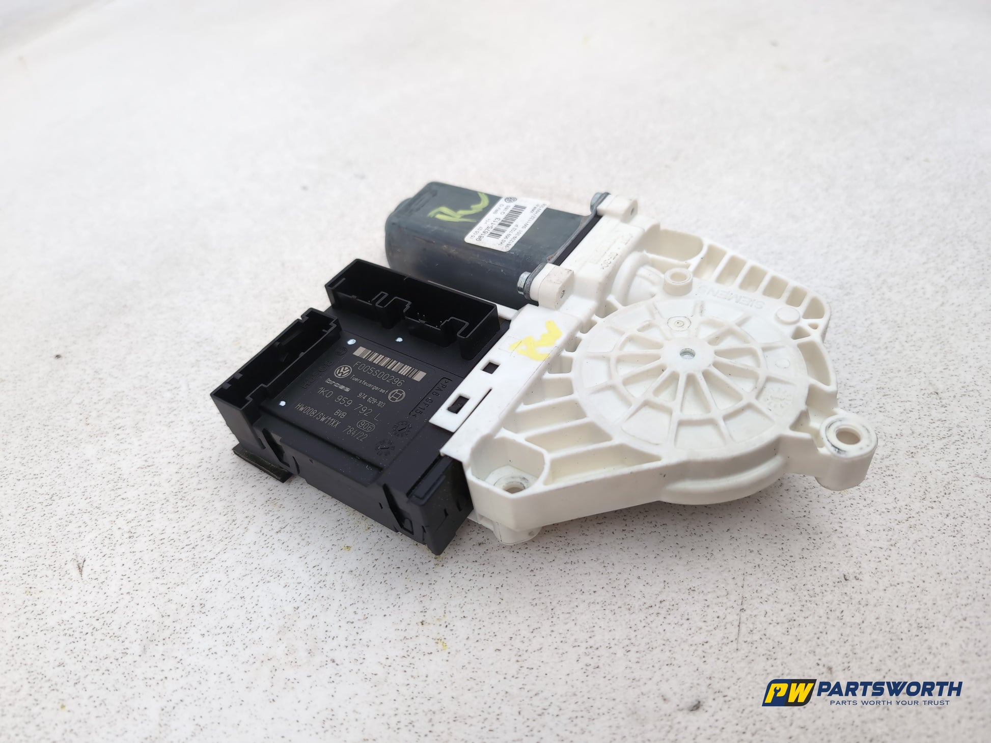 Left Front Window Motor 3