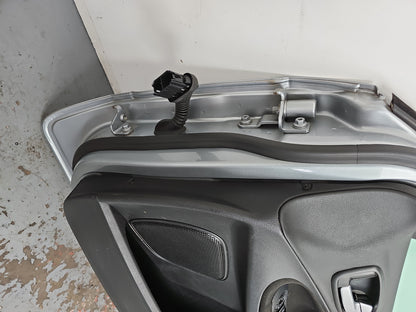 Door Front RH 15