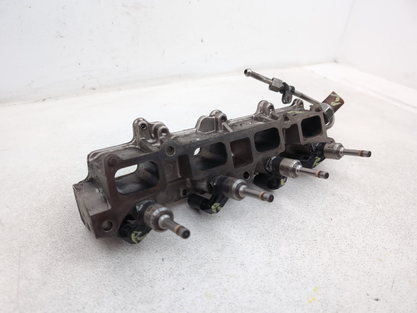 Fuel Rail 3