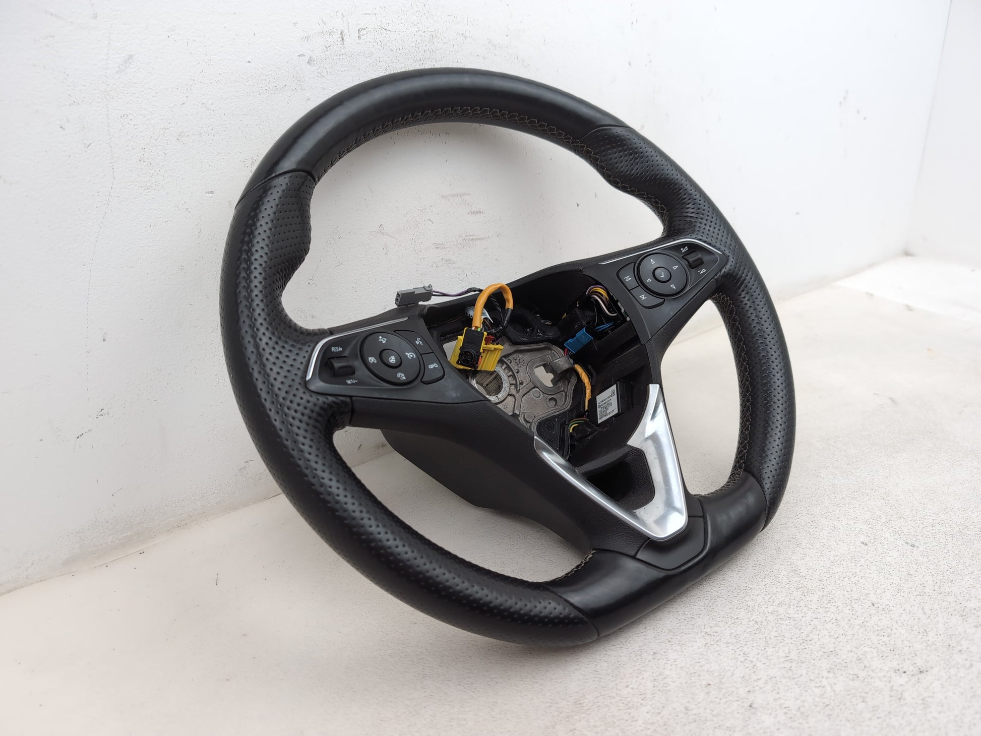 Steering Wheel 3