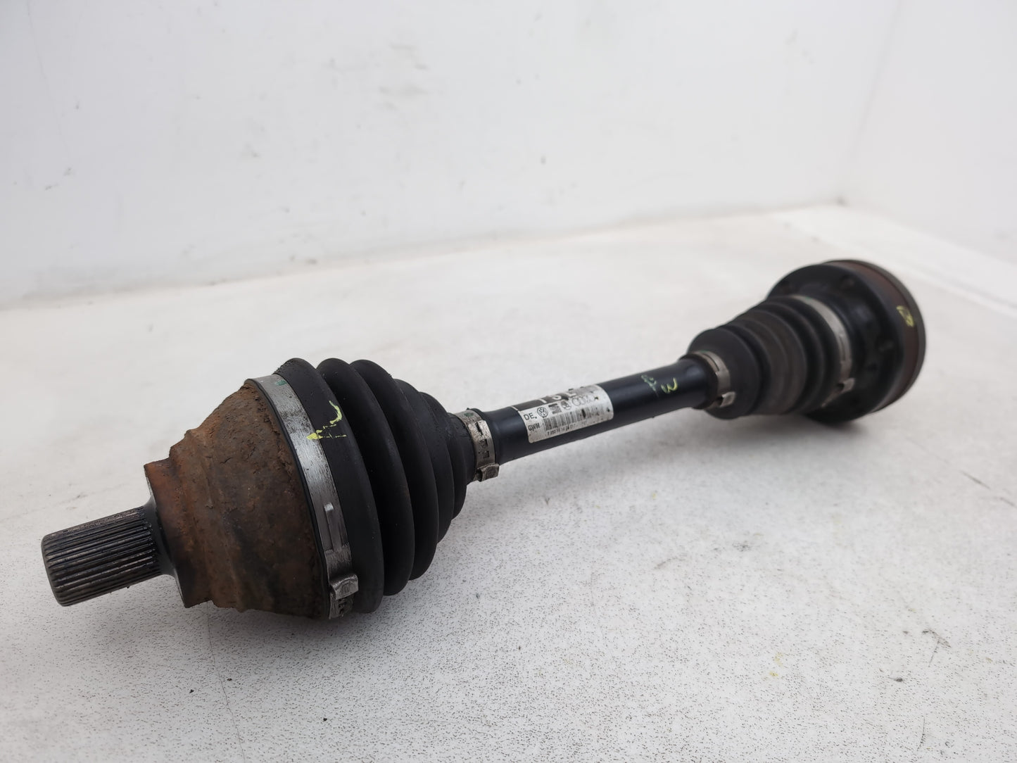 Driveshaft Front LH 3