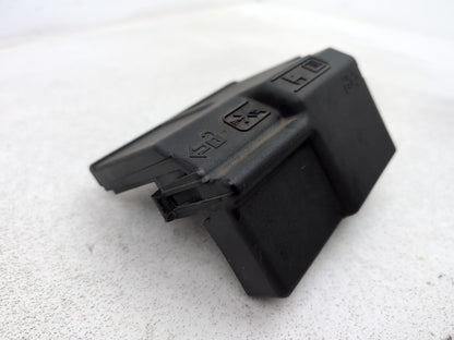 Positive Pole Battery Power Boot Distribution Fuse Box 3