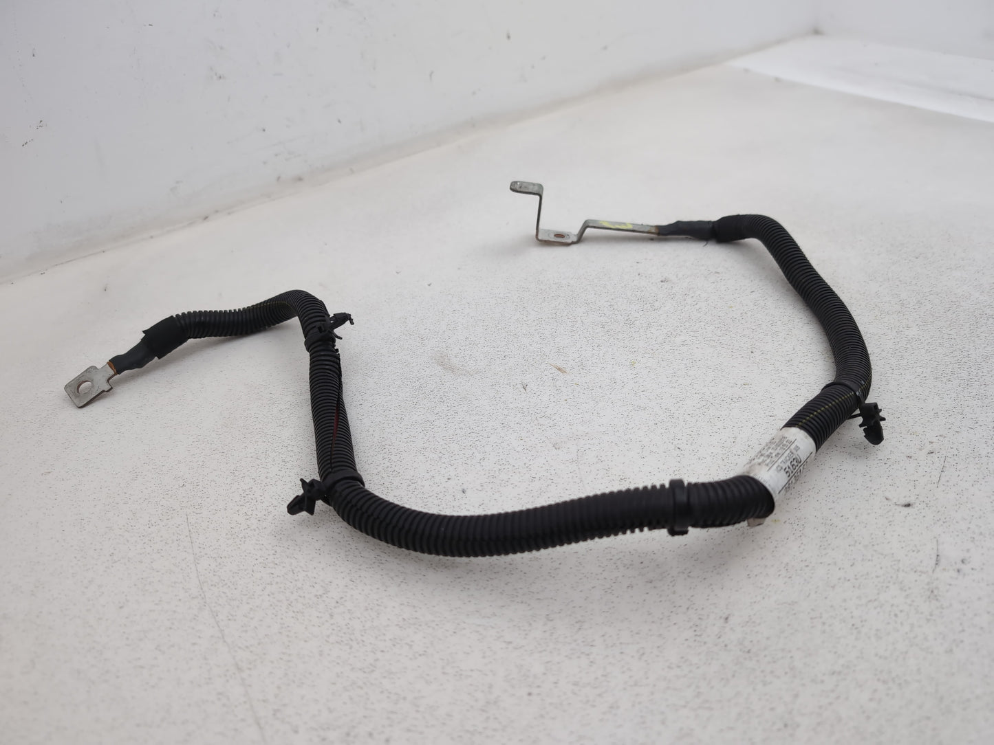 High Voltage Battery Charging Cable 3