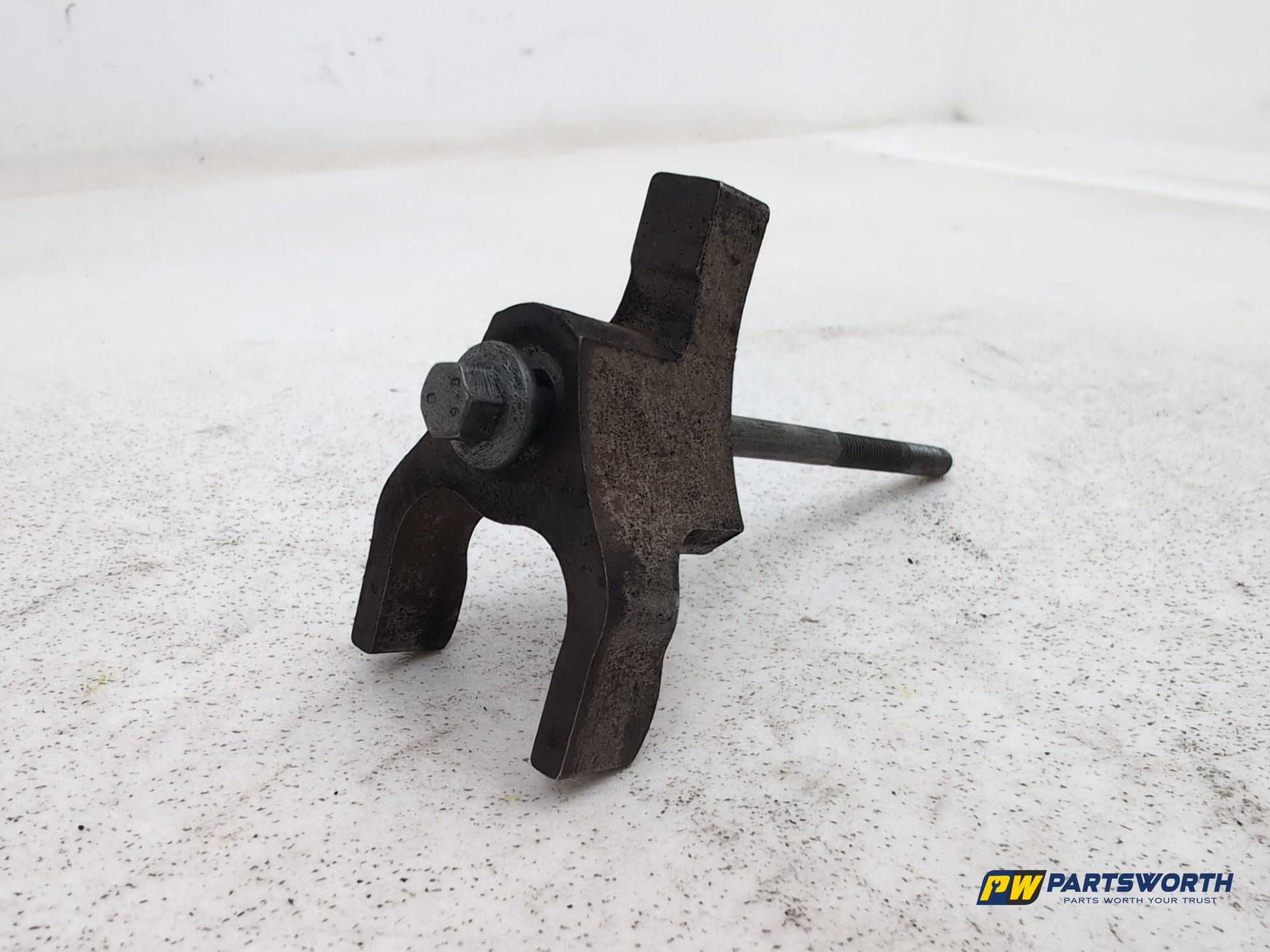 Engine Mounting Bracket 3