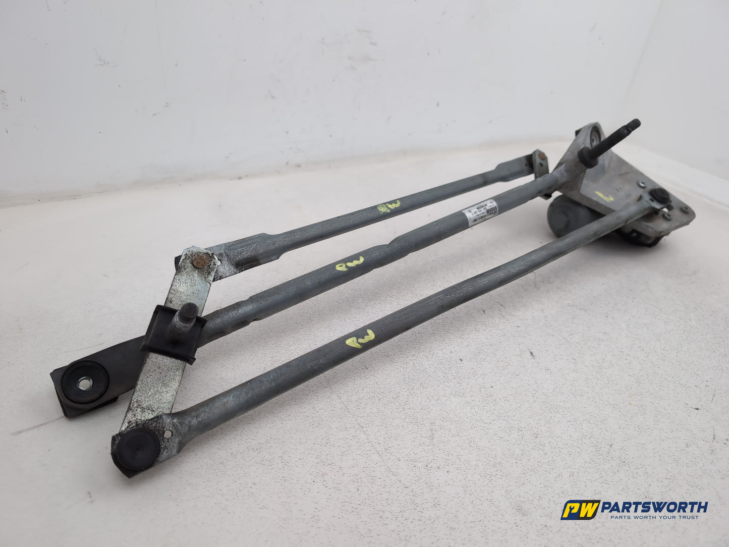 Front Wiper Motor & Mechanism / Linkage 3