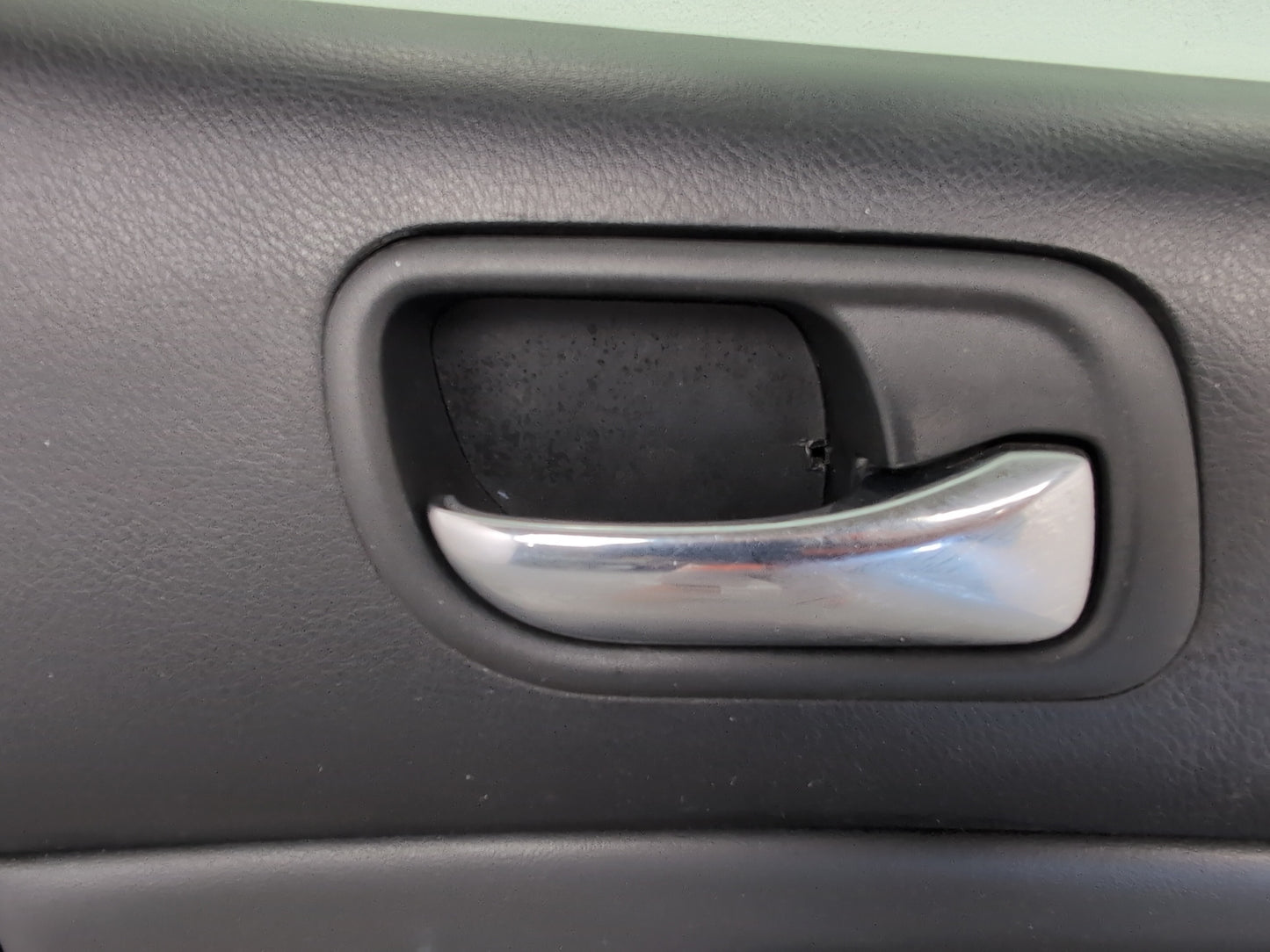 Door Front RH 11