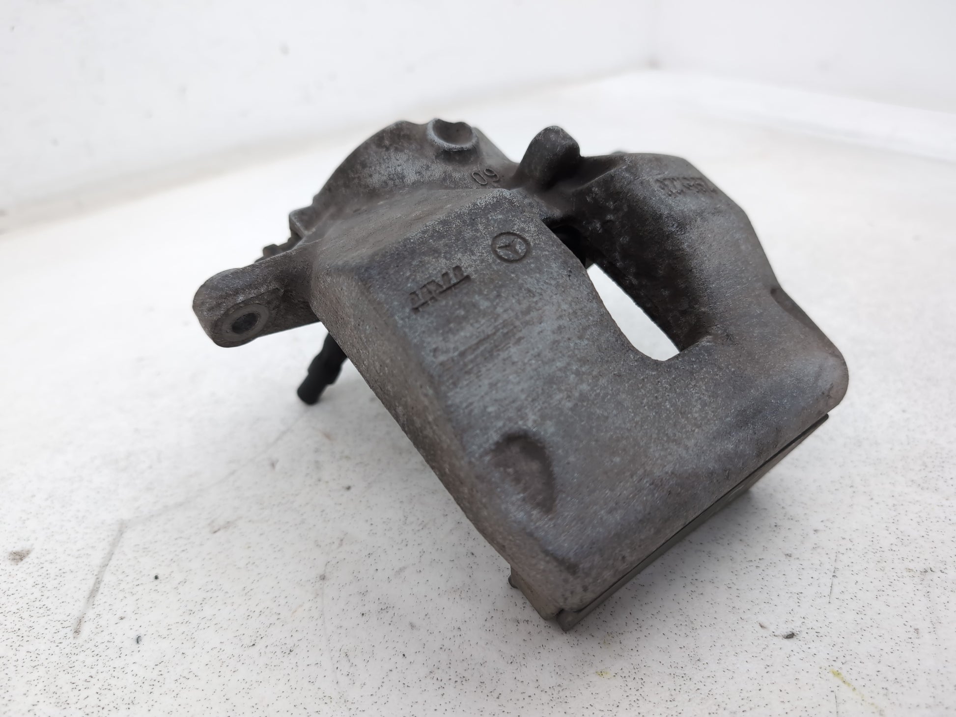 Mercedes-Benz C250 Amg Sport Ed125 Cdi Bcy A Brake Caliper Front Lh 2010-2014 - photo 3