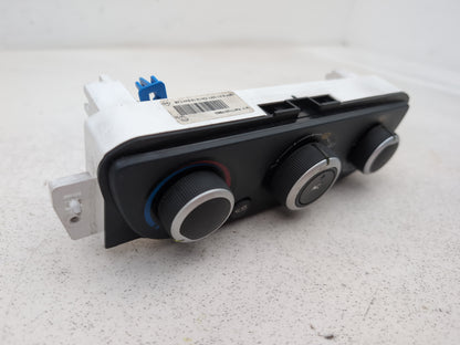 Renault Megane Expression Vvt Heat Climate Control Switch T1001786g 2008-2015 - photo 3