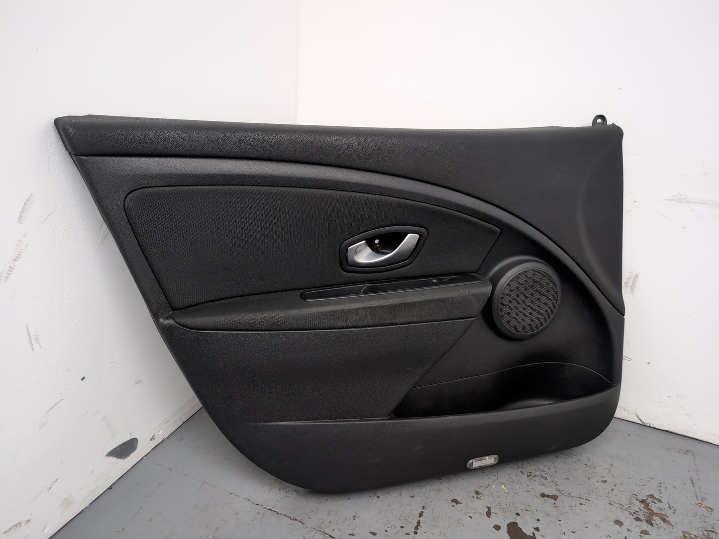 Renault Megane Expression Vvt 110 Front Right Driver Door Card 2008-2015 - photo 3