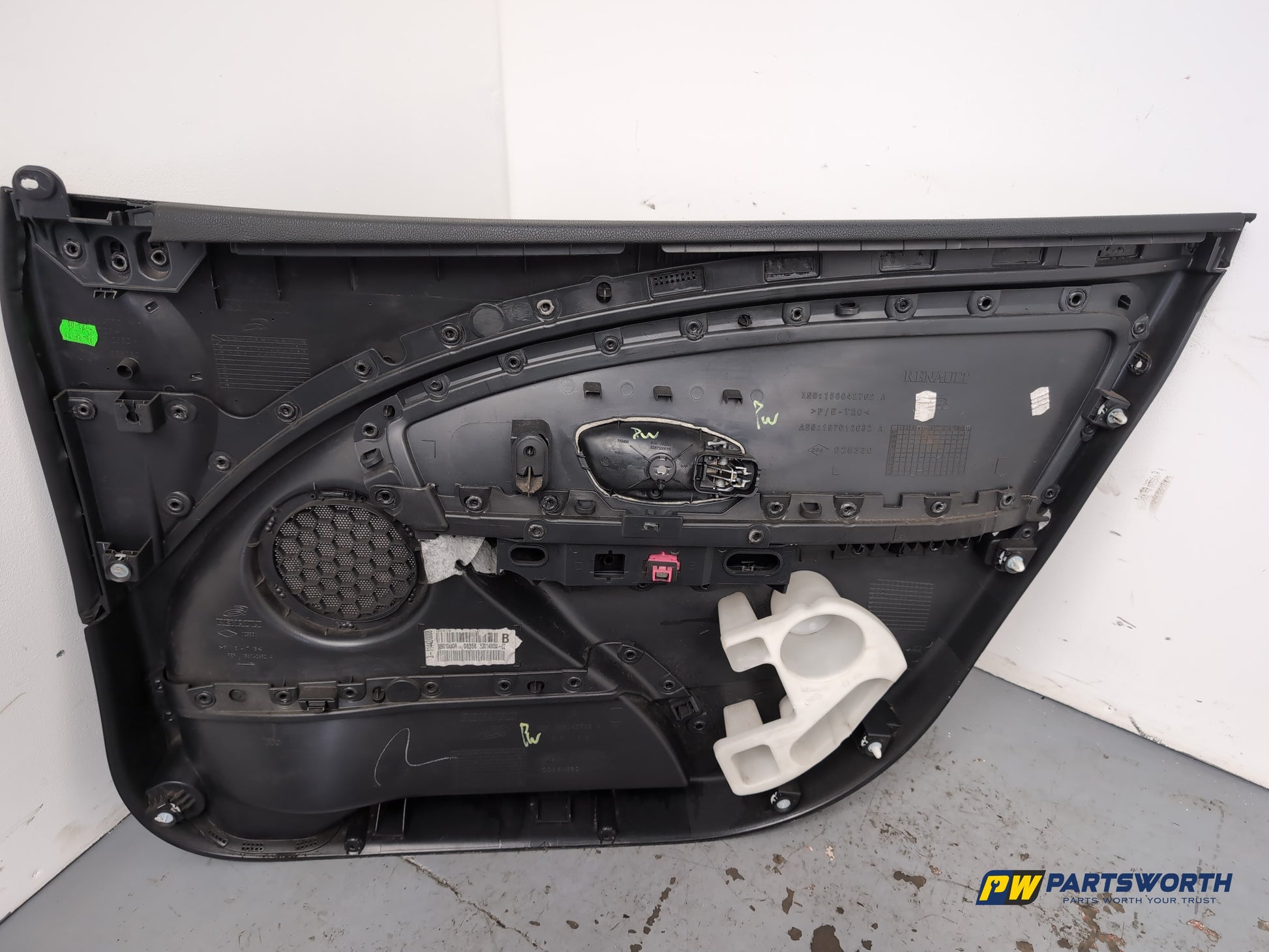 Renault Megane Expression Vvt 110 Front Right Driver Door Card 2008-2015 - photo 9