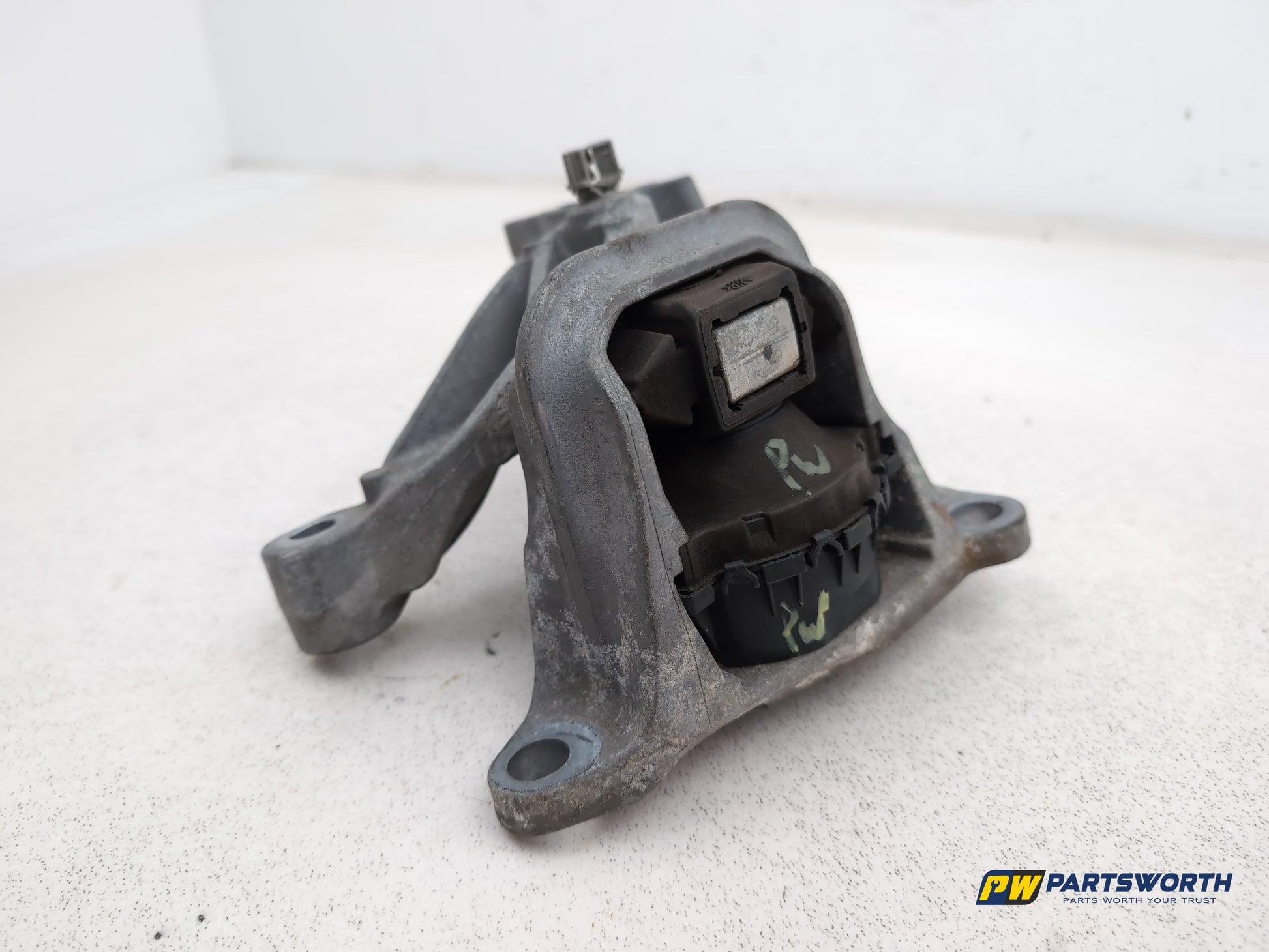 Renault Megane Expression Vvt 110 Engine Mounting Rh Driver Side 2008-2015 - photo 3
