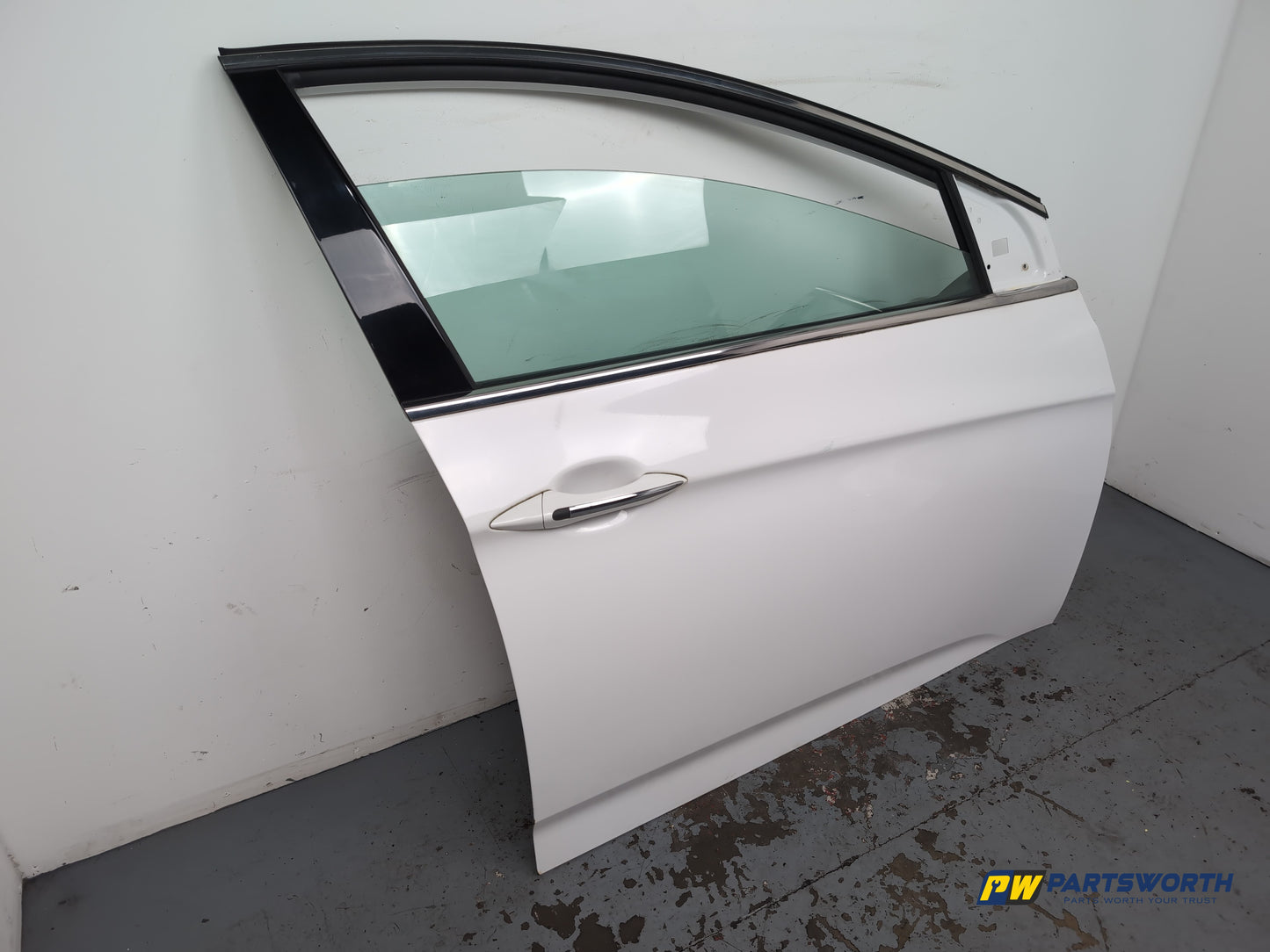 Hyundai I40 Vf Saloon/Estate Door Front Rh Driver Side White Pw6 2011-2019 - photo 3