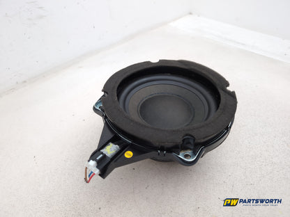 Hyundai I40 Style Crdi Rear Subwoofer Speaker 963803z050 2011-2019 - photo 3