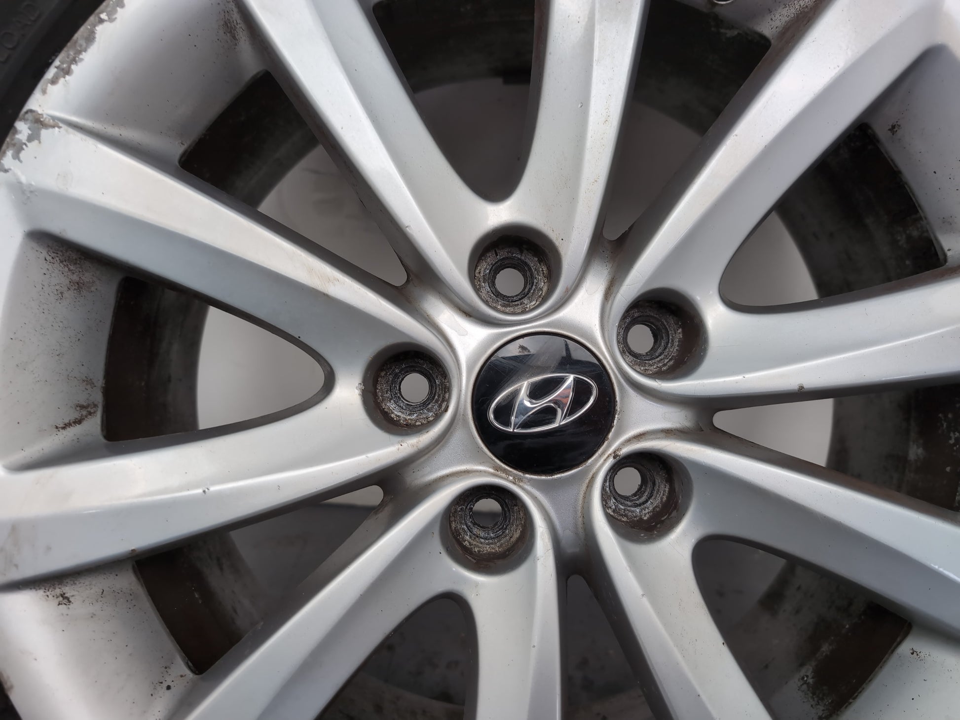 Hyundai I40 Style Crdi Wheel With Tyre 215/50 R17 2011-2019 - photo 3