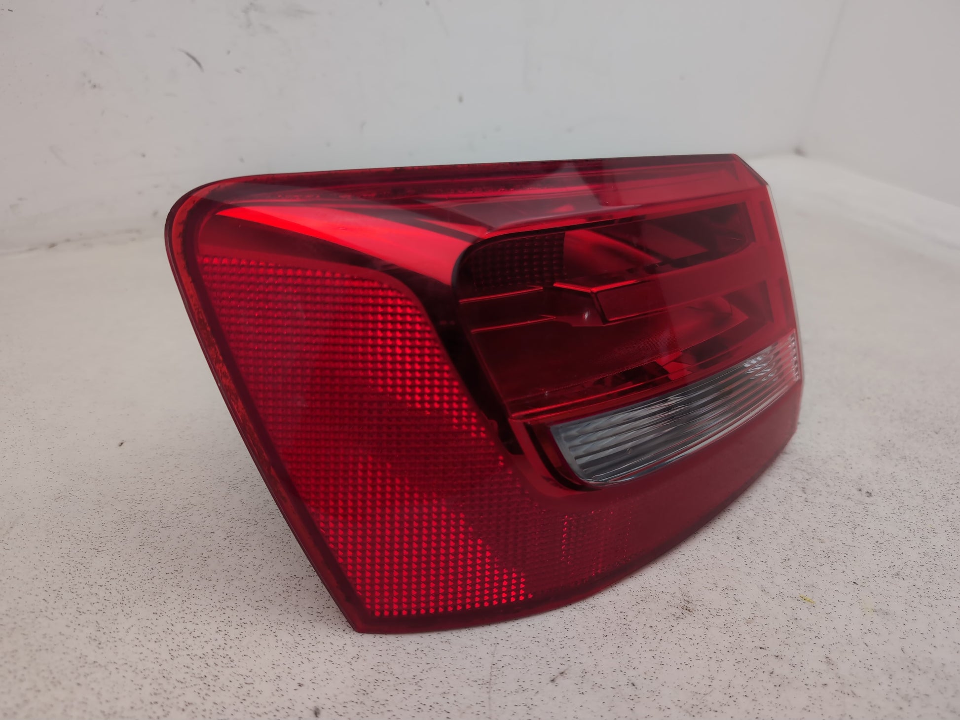 Audi A6 Se Tdi Lamp Assembly Rear Lh Passenger Side 4g9945095 2011-2018 - photo 3