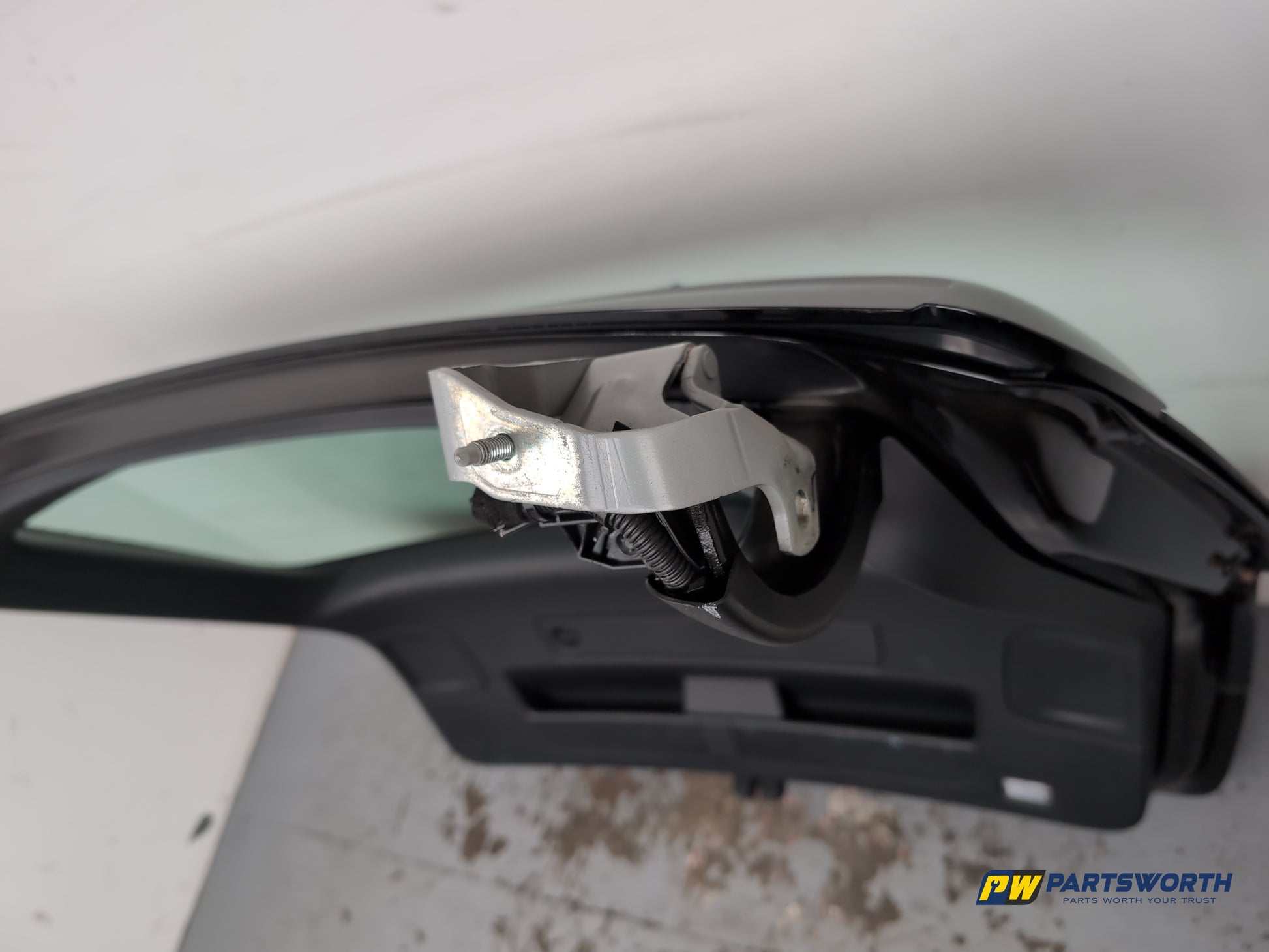 Boot Lid 14