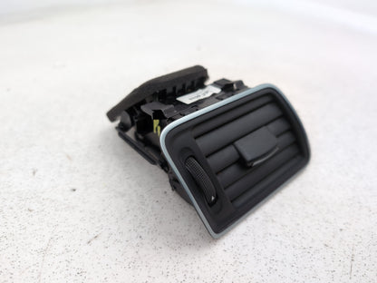 Volkswagen Passat Highline Drivers Side Front Dash Air Vent 3ac819702a 2010-2014 - photo 3