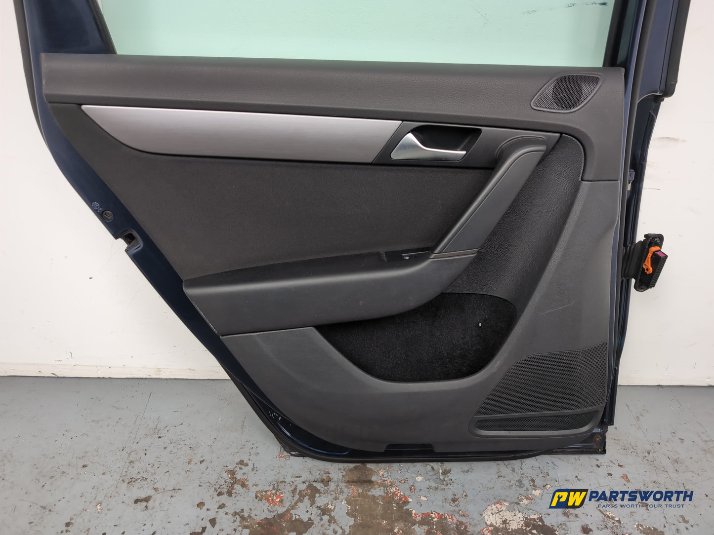 Door Rear LH 9