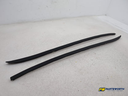 Volkswagen Passat Highline Front Windscreen Moulding Trim Pair 3c0854327b - photo 3