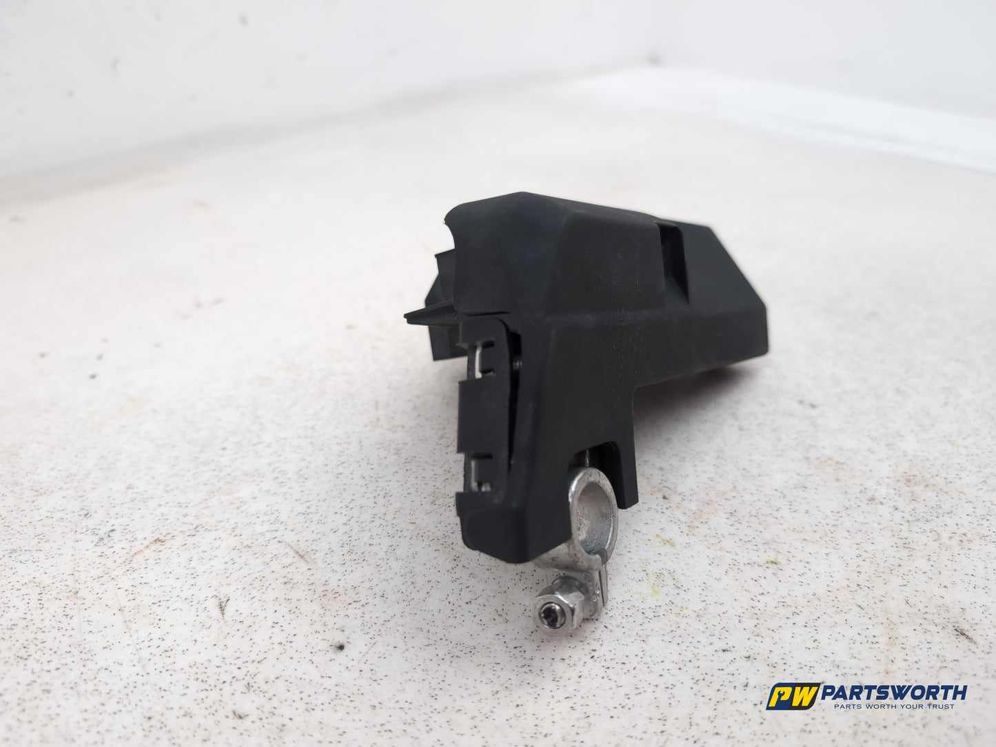 Audi A6 Se Tdi Positive Battery Terminal Kb8j4590 2011-2018 - photo 3
