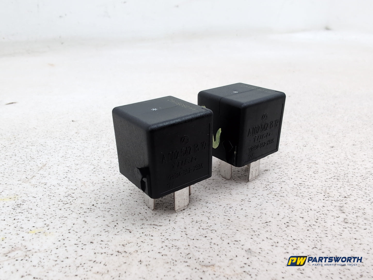 Fuse and Relay Box 1 3