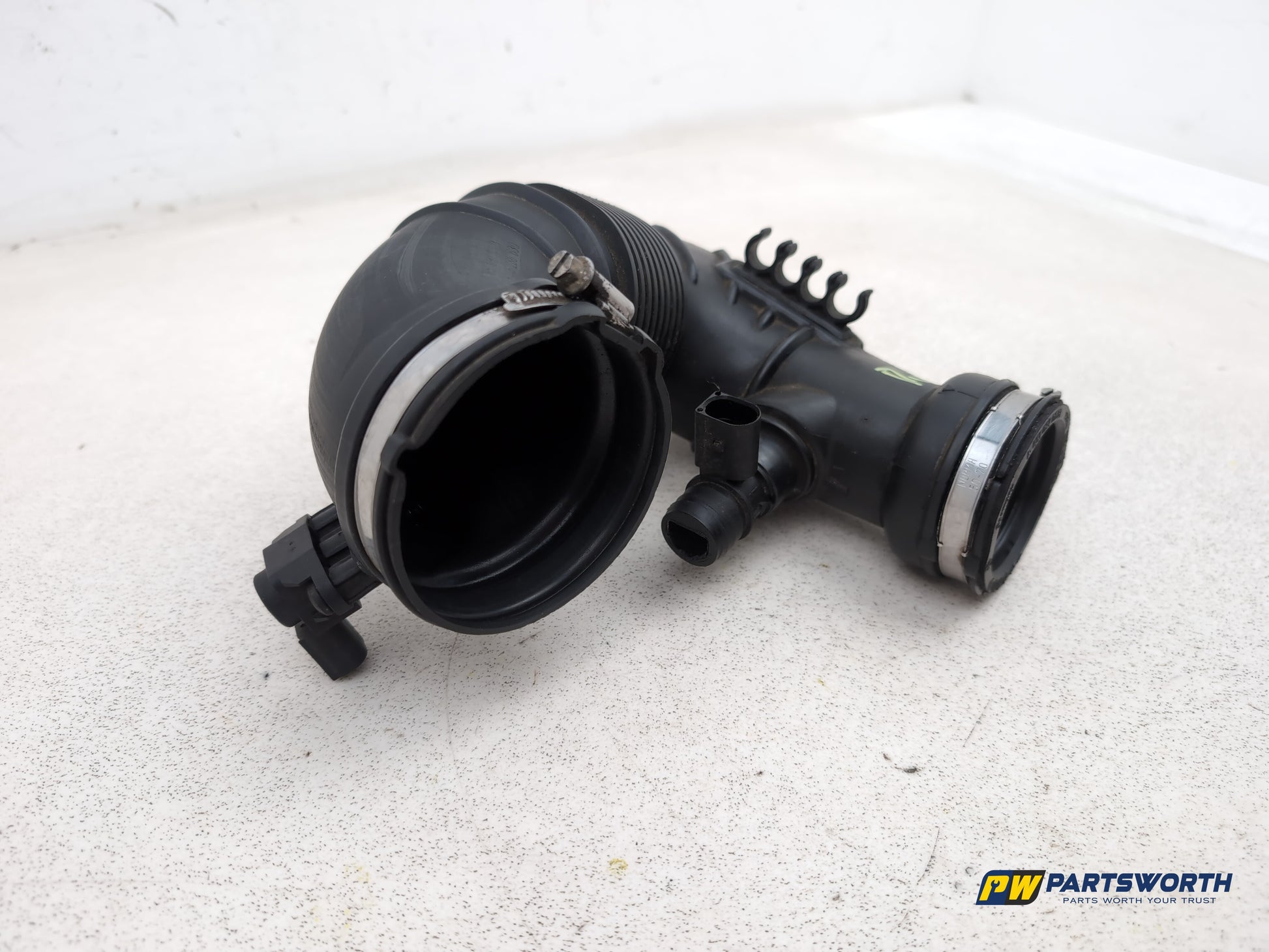 Mercedes-Benz C250 Amg Sport Ed125 Cdi Bcy Air Intake Pipe A6510940797 2007-2014 - photo 4