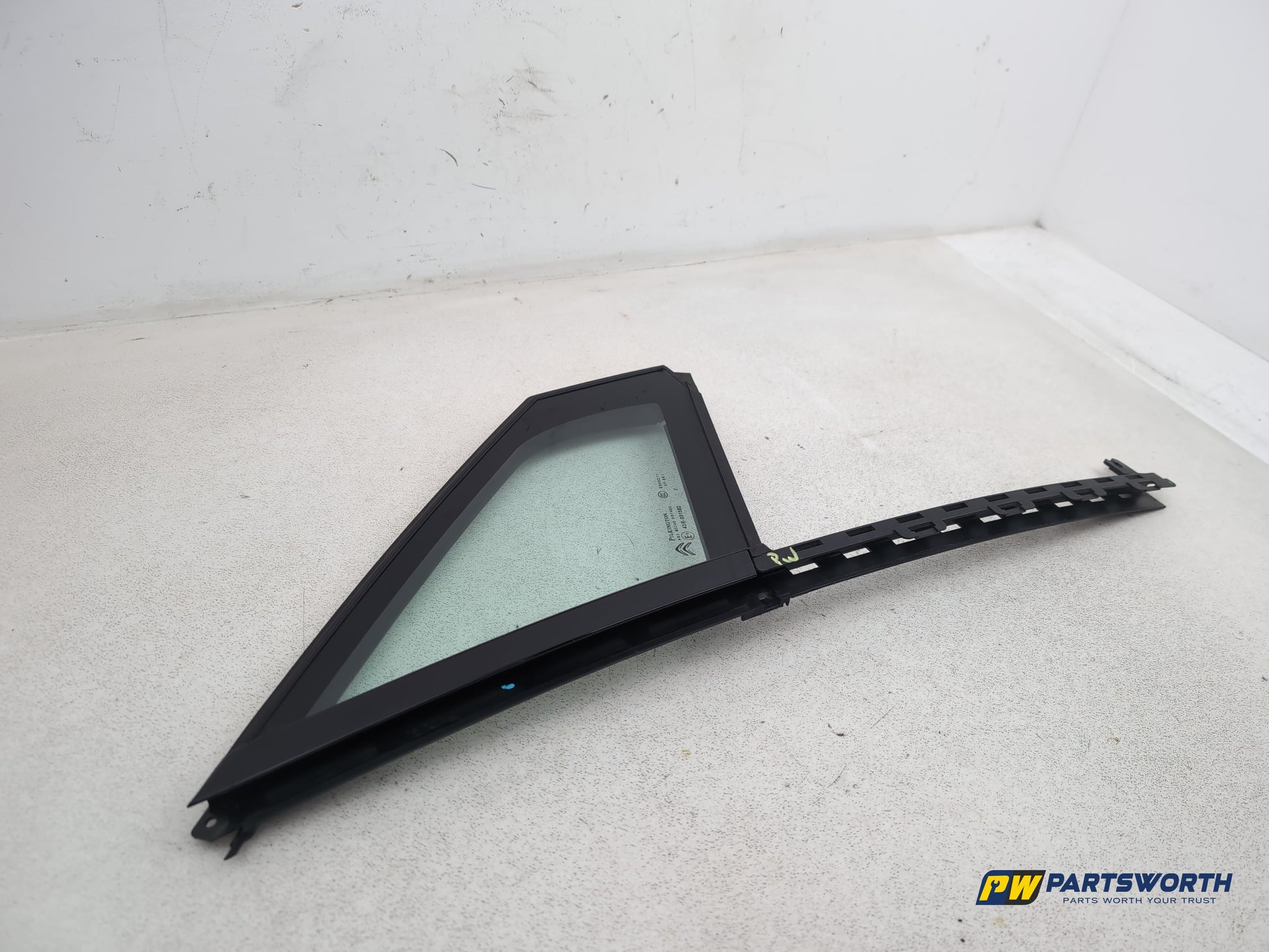 Citroen C4 Vtr+ Hdi Door Glass Quarter Light Front Lh Passenger Side 2010-2013 - photo 3