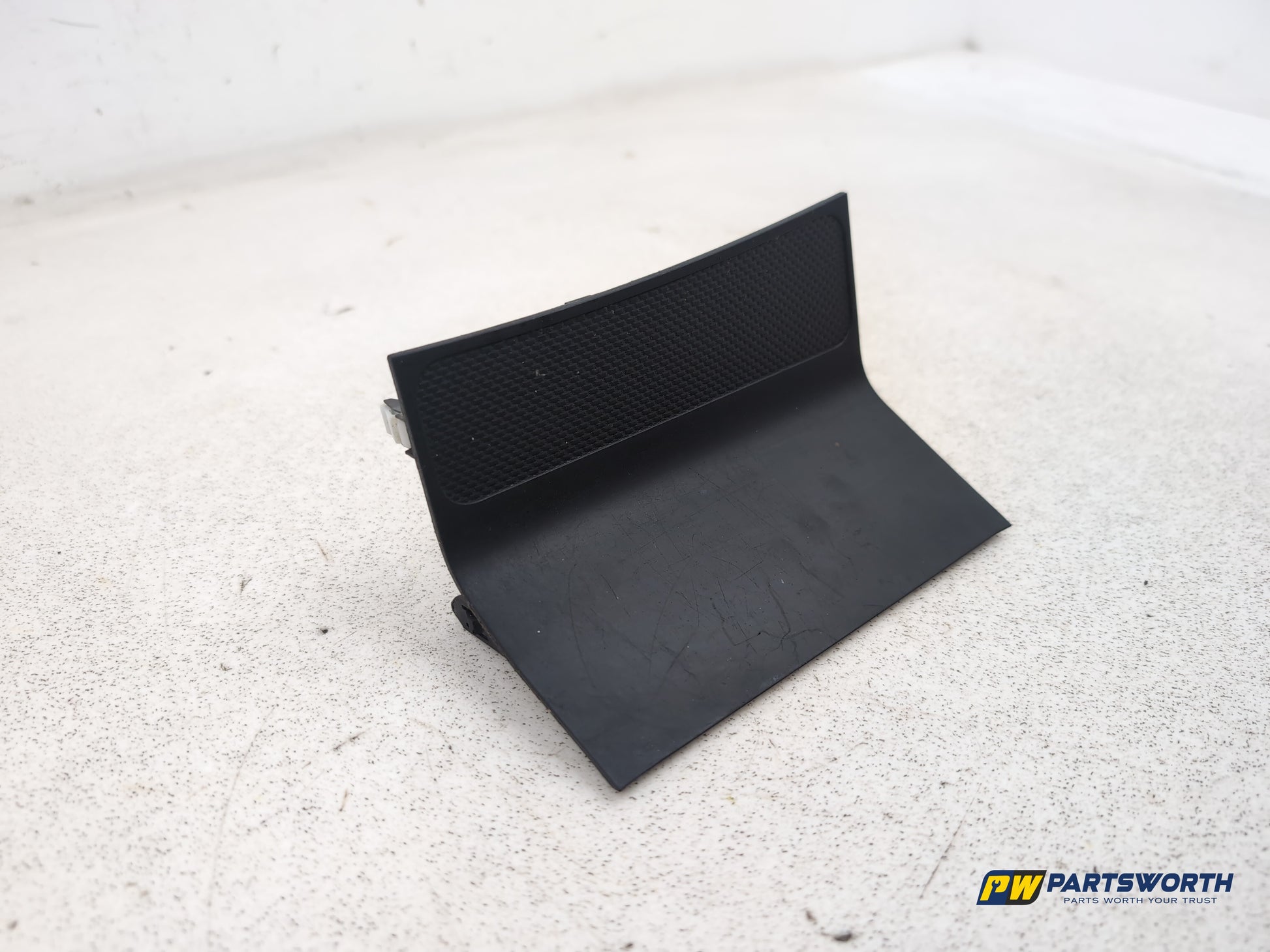 Hyundai Ix35 Style 2wd Crdi 134 Storage Compartment Tray 846312s900 2009-2015 - photo 3