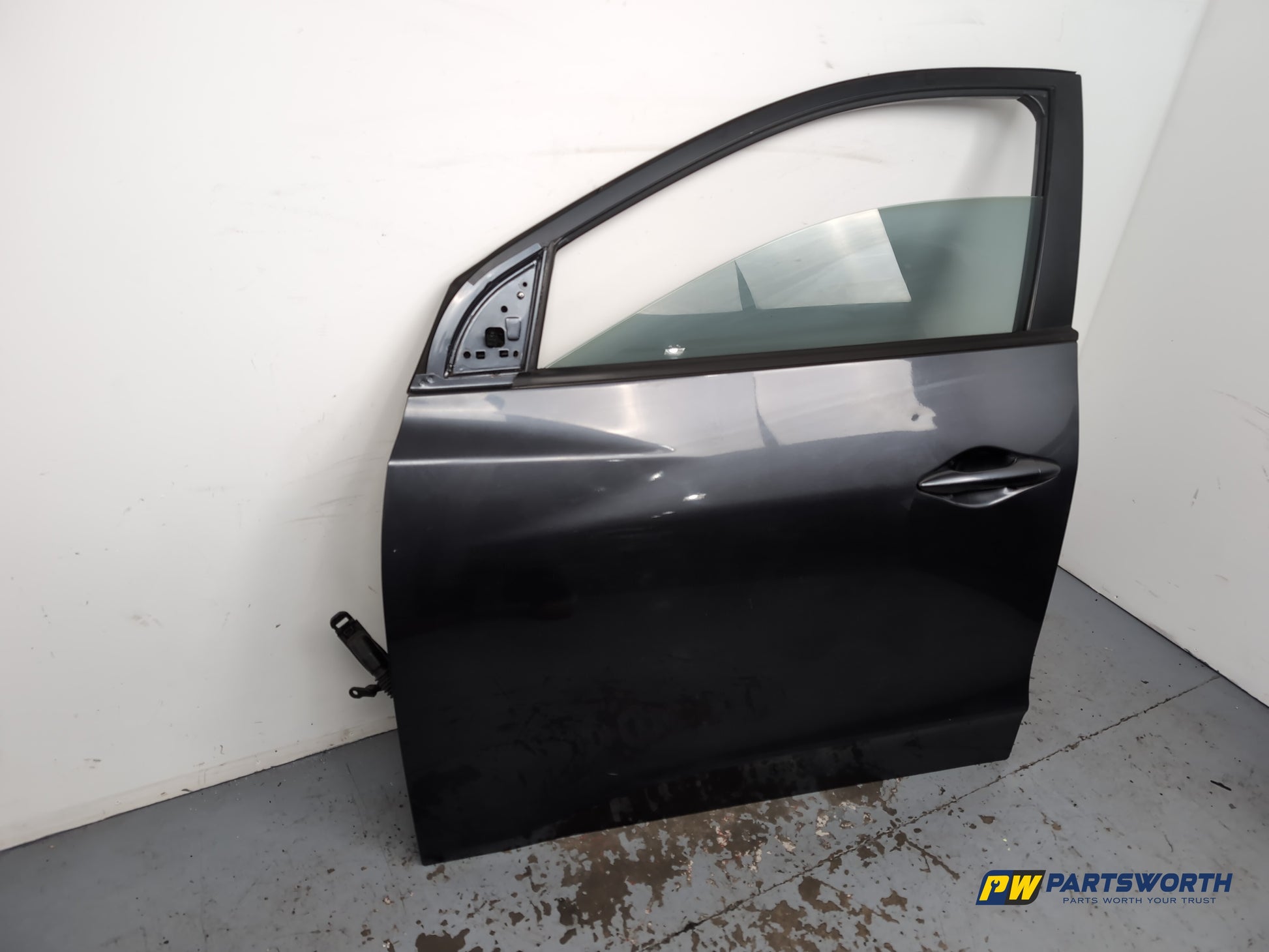 Hyundai Ix35/Tucson Lm/El Door Front Lh Passenger Side Grey 5k 2009-2016 - photo 3