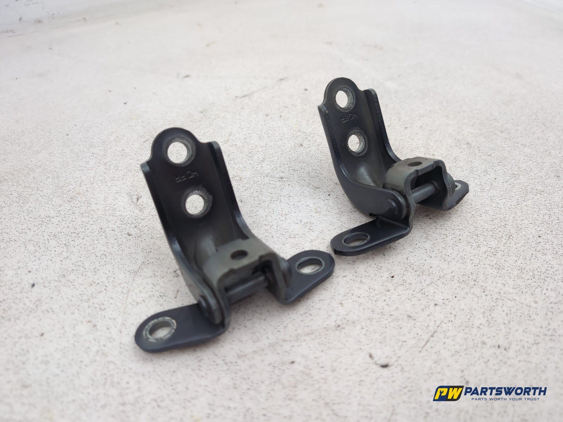 Hyundai Ix35 Style 2wd Crdi Front Door Hinge Pair Lh Passenger Side 2009-2015 - photo 3