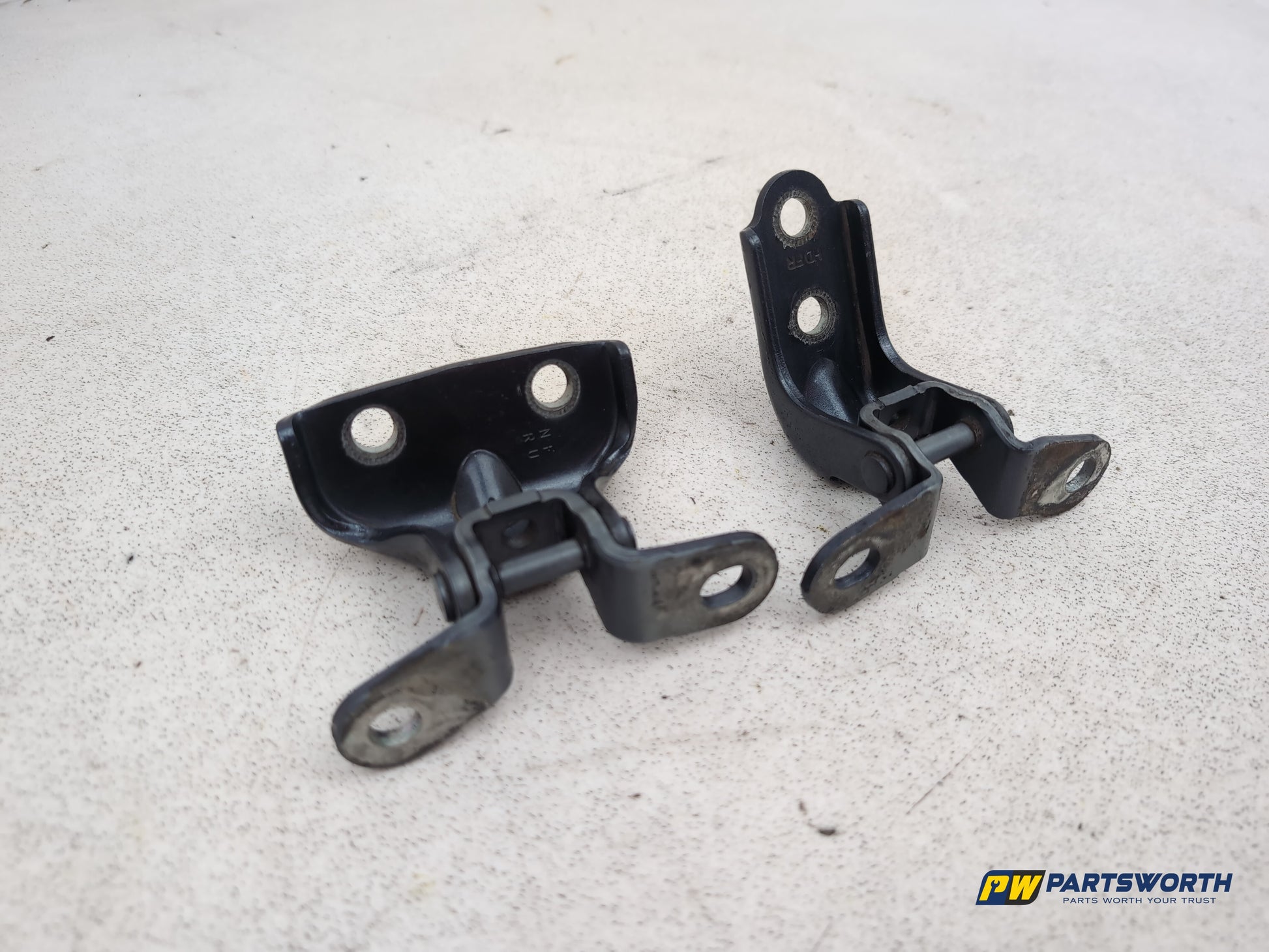 Hyundai Ix35 Style 2wd Crdi 134 Door Back Hinge Rh Right Driver Side 2009-2015 - photo 3