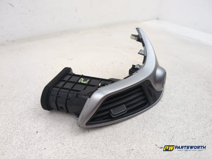 Hyundai Ix35 Style 2wd Dashboard Centre Air Vent Right Driver Side 974202s900 - photo 3
