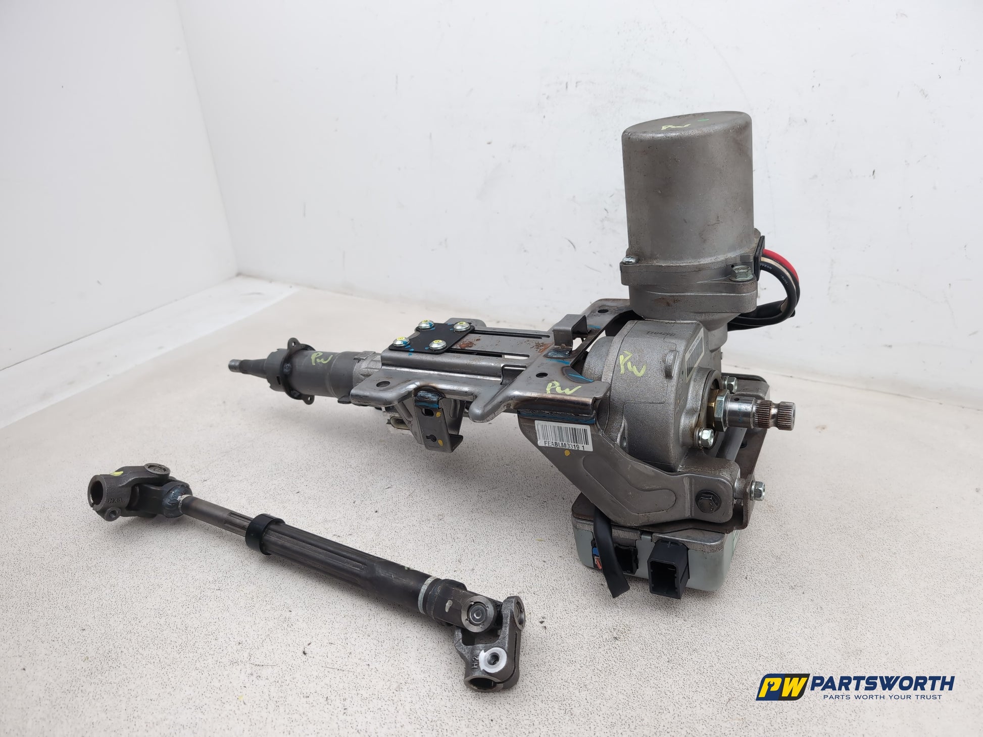 Hyundai Ix35 Style 2wd Crdi 134 Steering Column 563453u511 2009-2015 - photo 3
