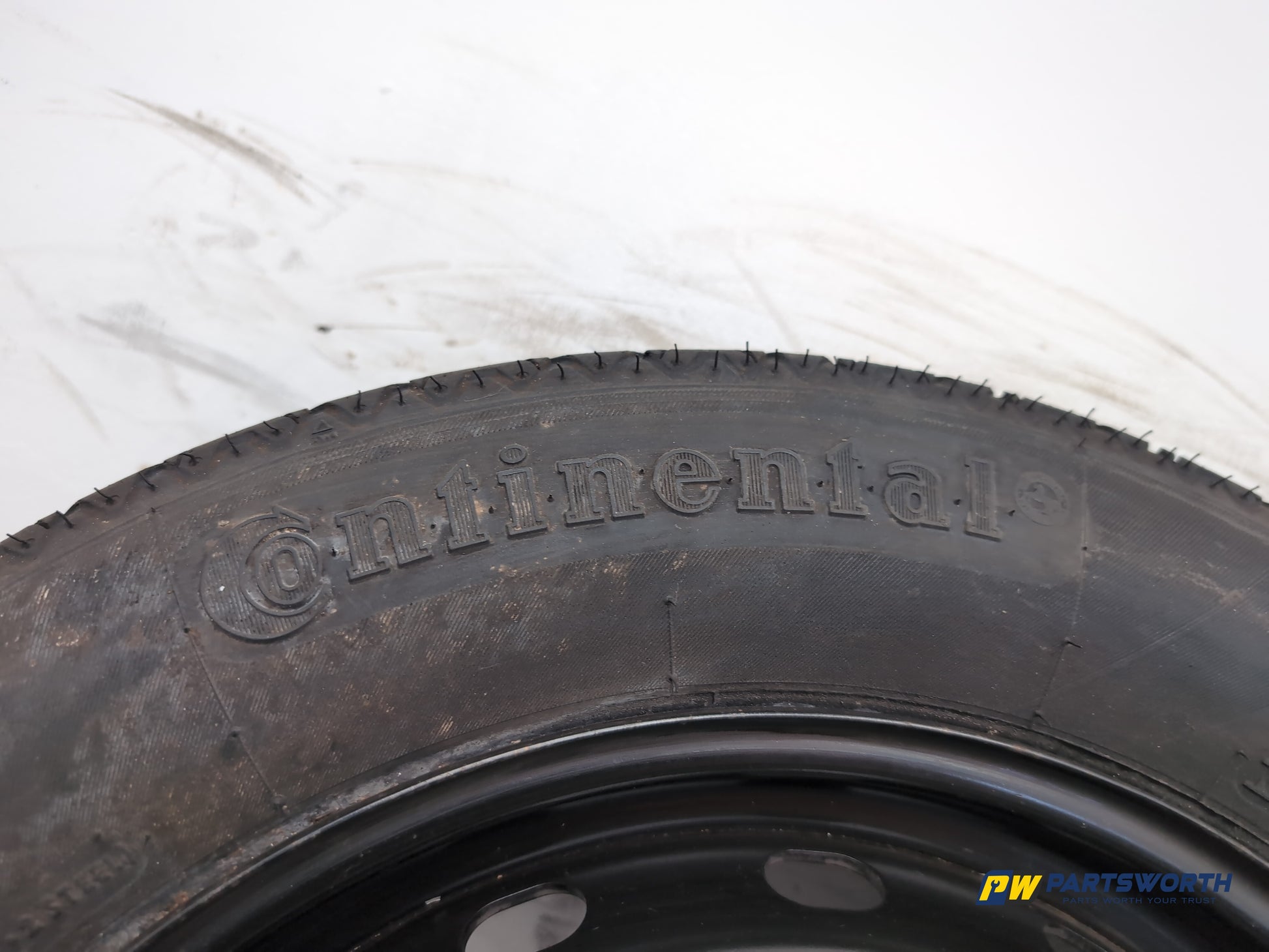 Mercedes-Benz B160 Sport Cvt Space Saver Spare Wheel And Tool Kit 125/90 R16 - photo 3