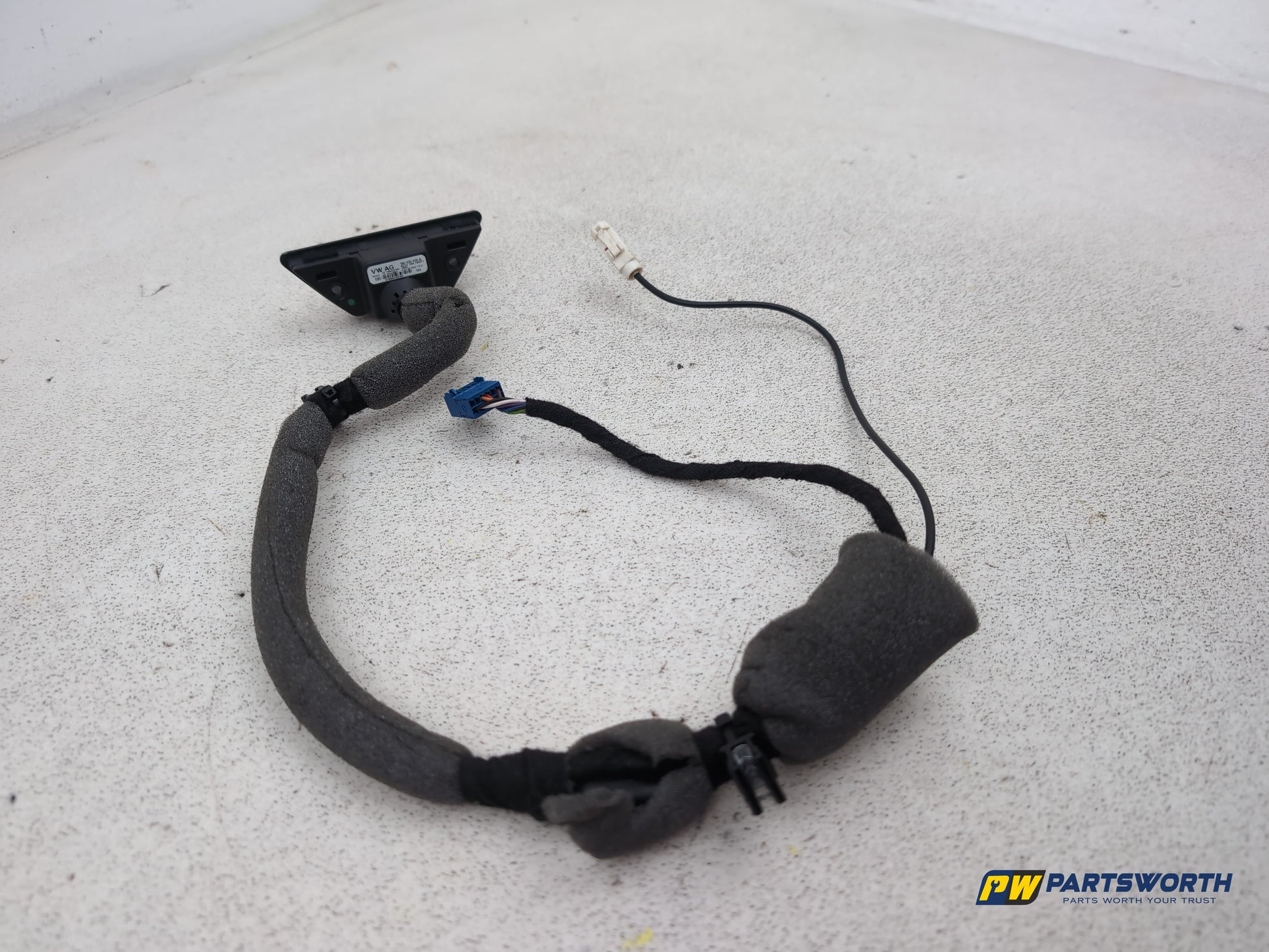 Skoda Citigo Se 12v Navigation Mounting Loom Base Holder Pod Dock 1s0035935a - photo 3