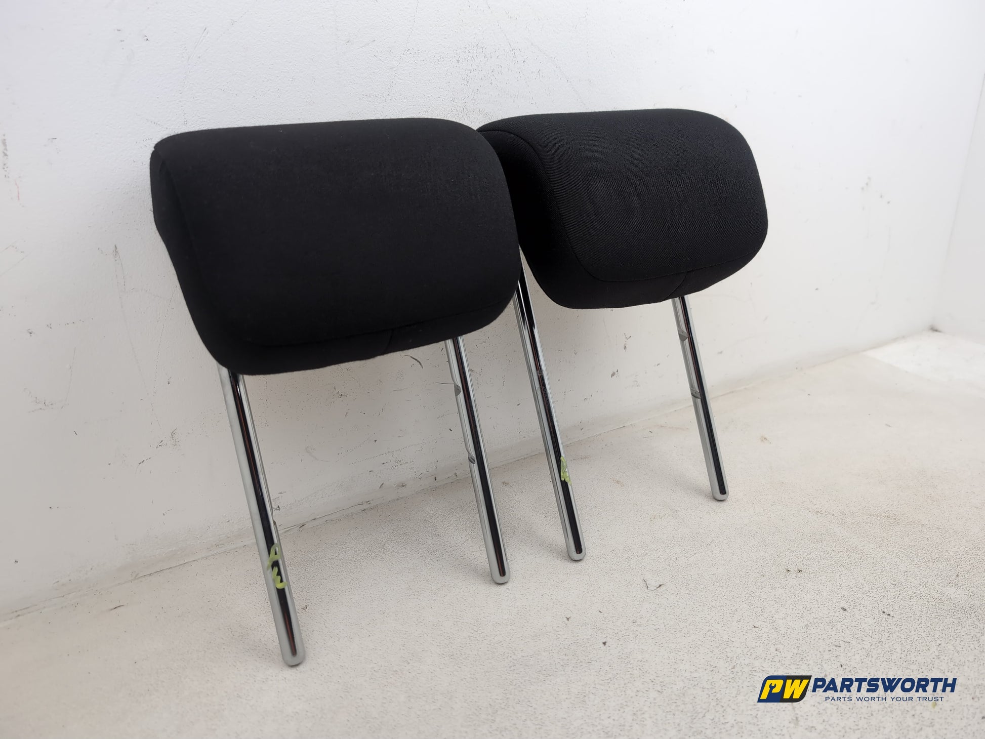 Skoda Citigo Se 12v Rear Headrest Set 2012-2020 - photo 3